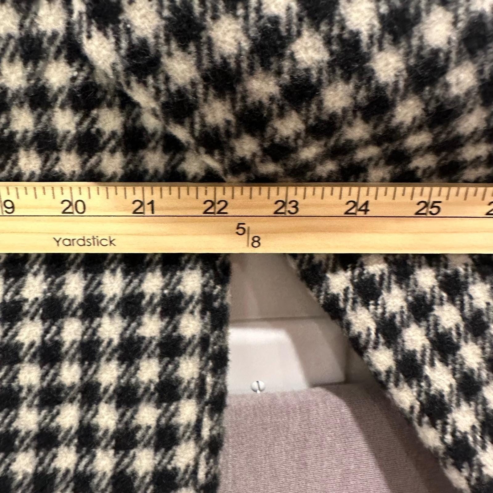 Wellington Fashions Vintage 80’s Houndstooth L Coat Black White Wool Blend
