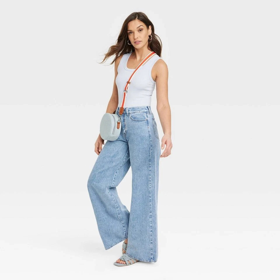 Universal Thread Women’s Mid Rise Relaxed Fit Wide Leg Full Wide-Leg Jeans