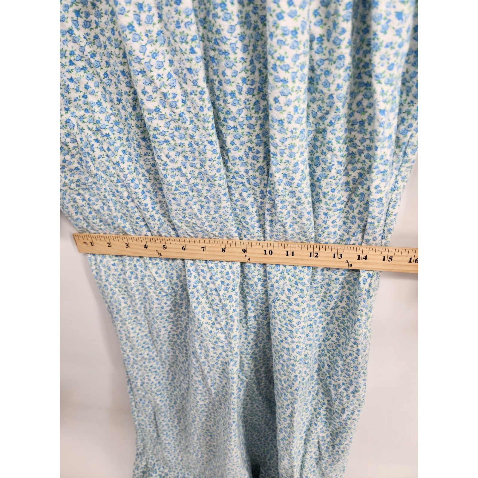 Lady Lindsay Vintage Floral Nightgown Blue Cotton Long Sleeve Ruffle Hem Medium