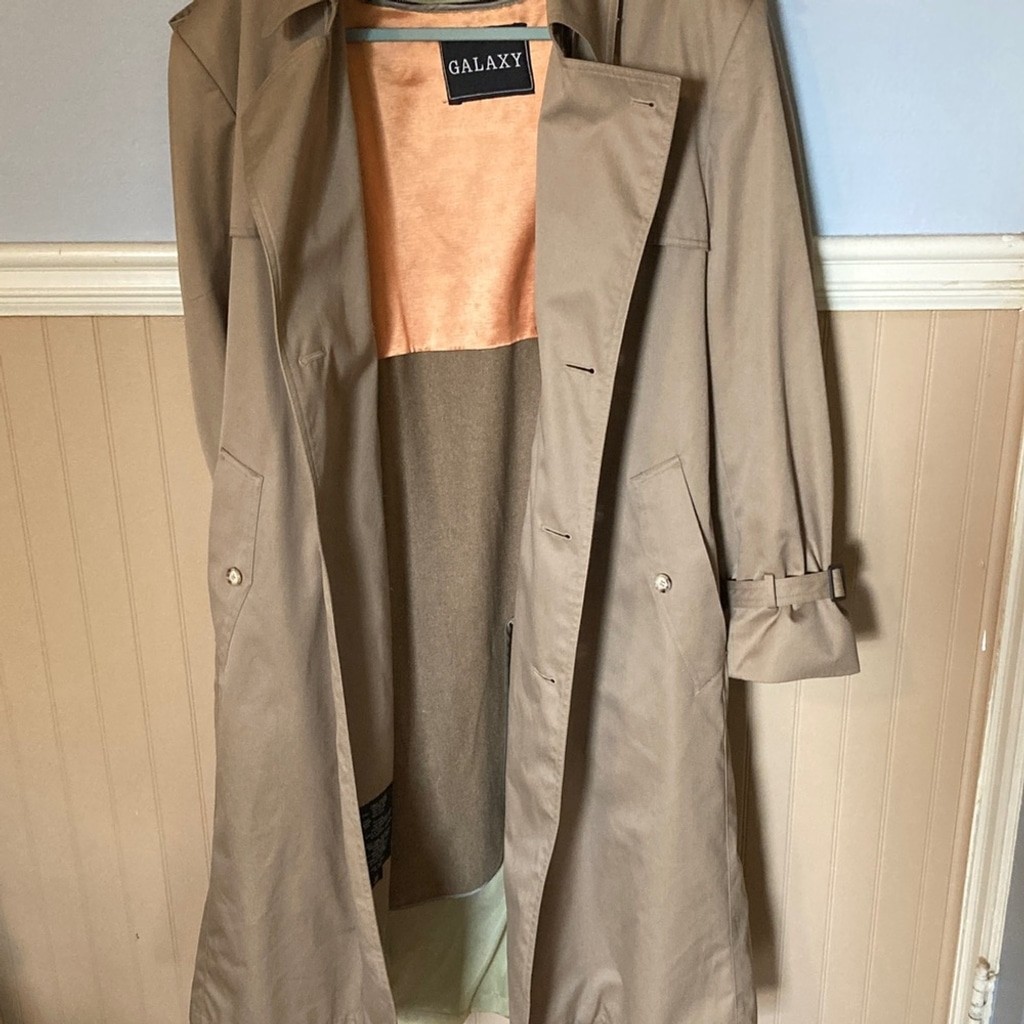 Galaxy Trench Coat Vintage Long Women’s Tan Sz 44 Wool-lined
