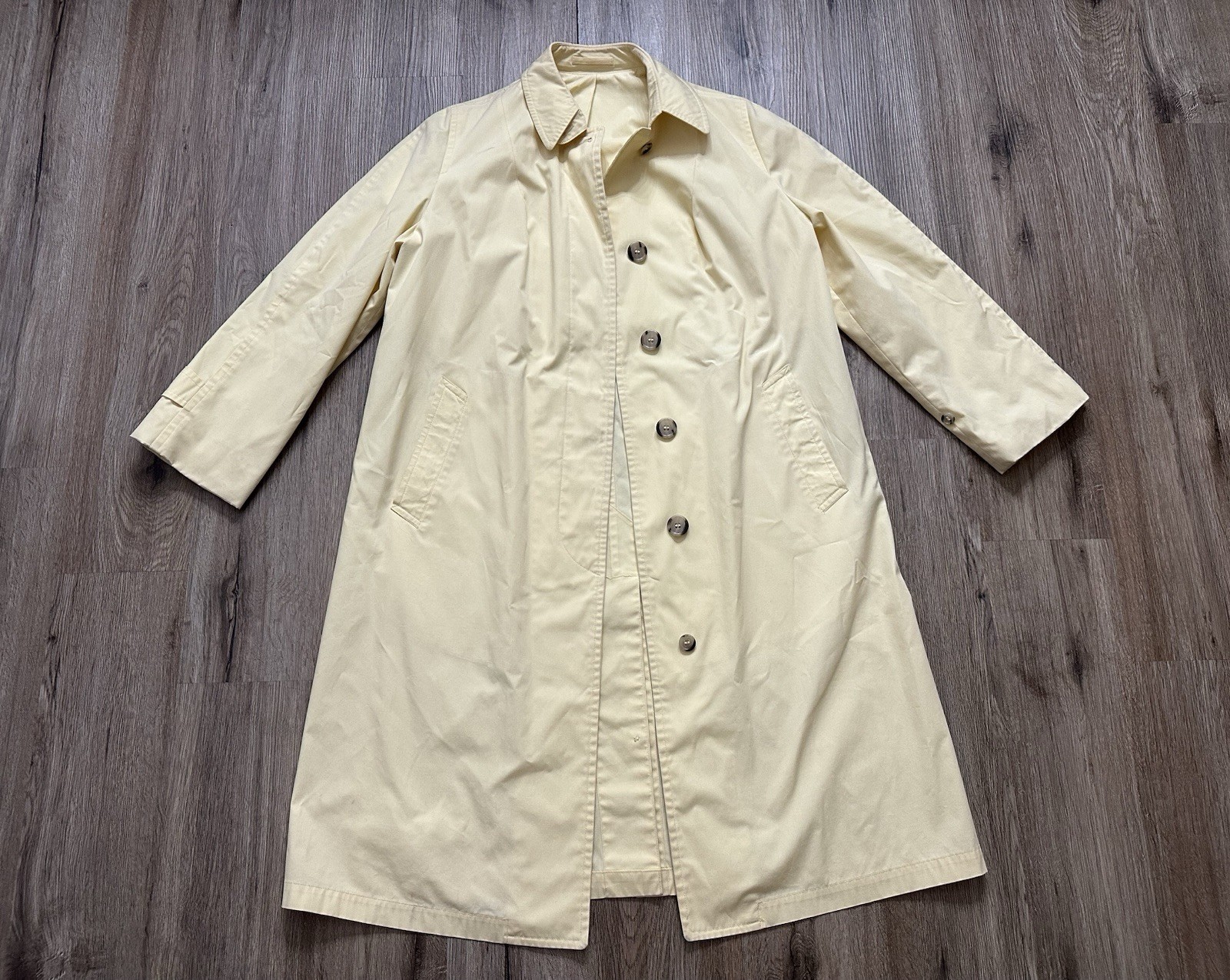 Vintage Robinson’s California London Fog Women’s Yellow Trench Coat Jacket Sz 10