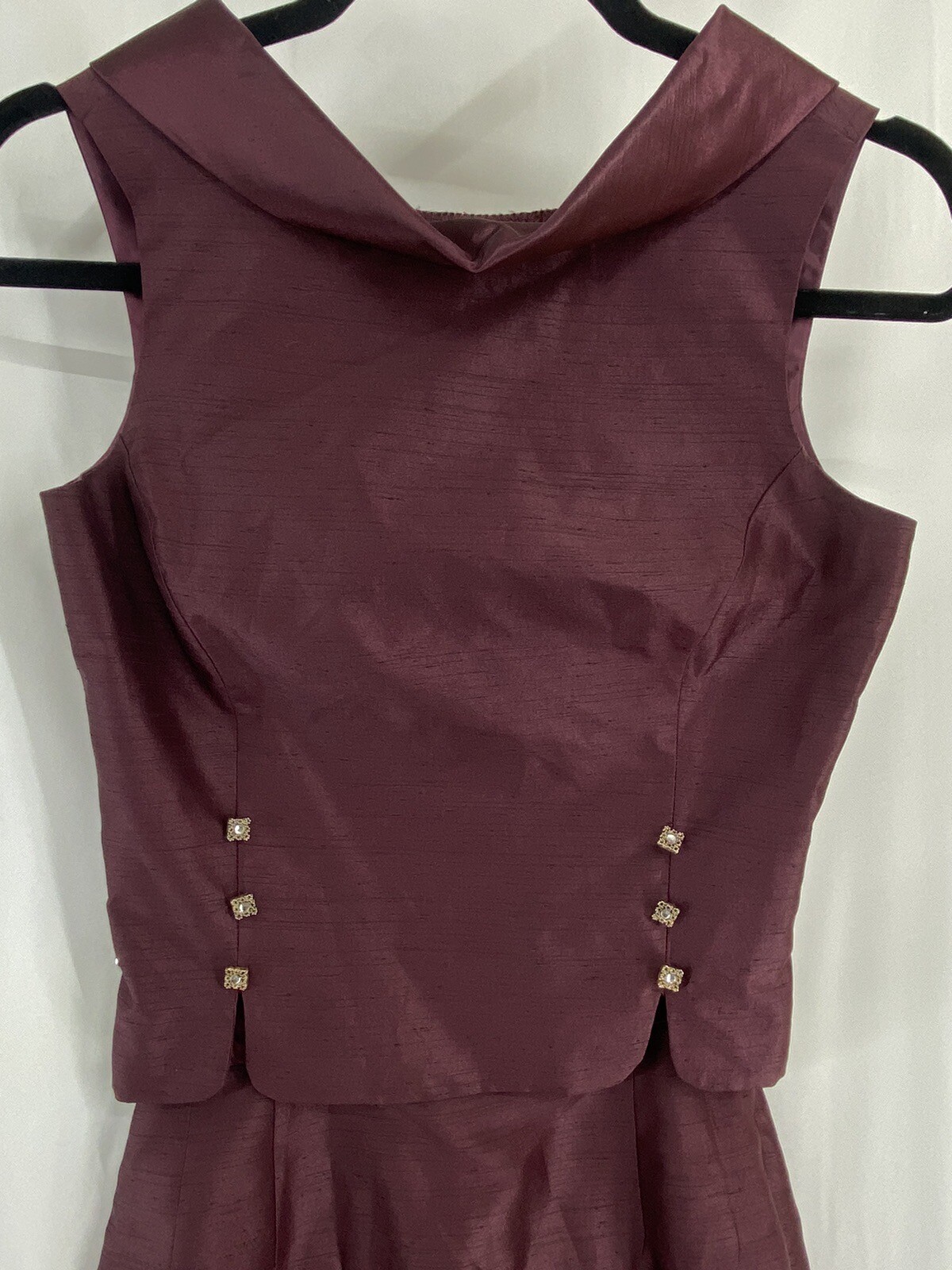 Vintage 2 Piece Top & Skirt XS Women’s Purple Plum Tafetta Rhinestone Sleeveless