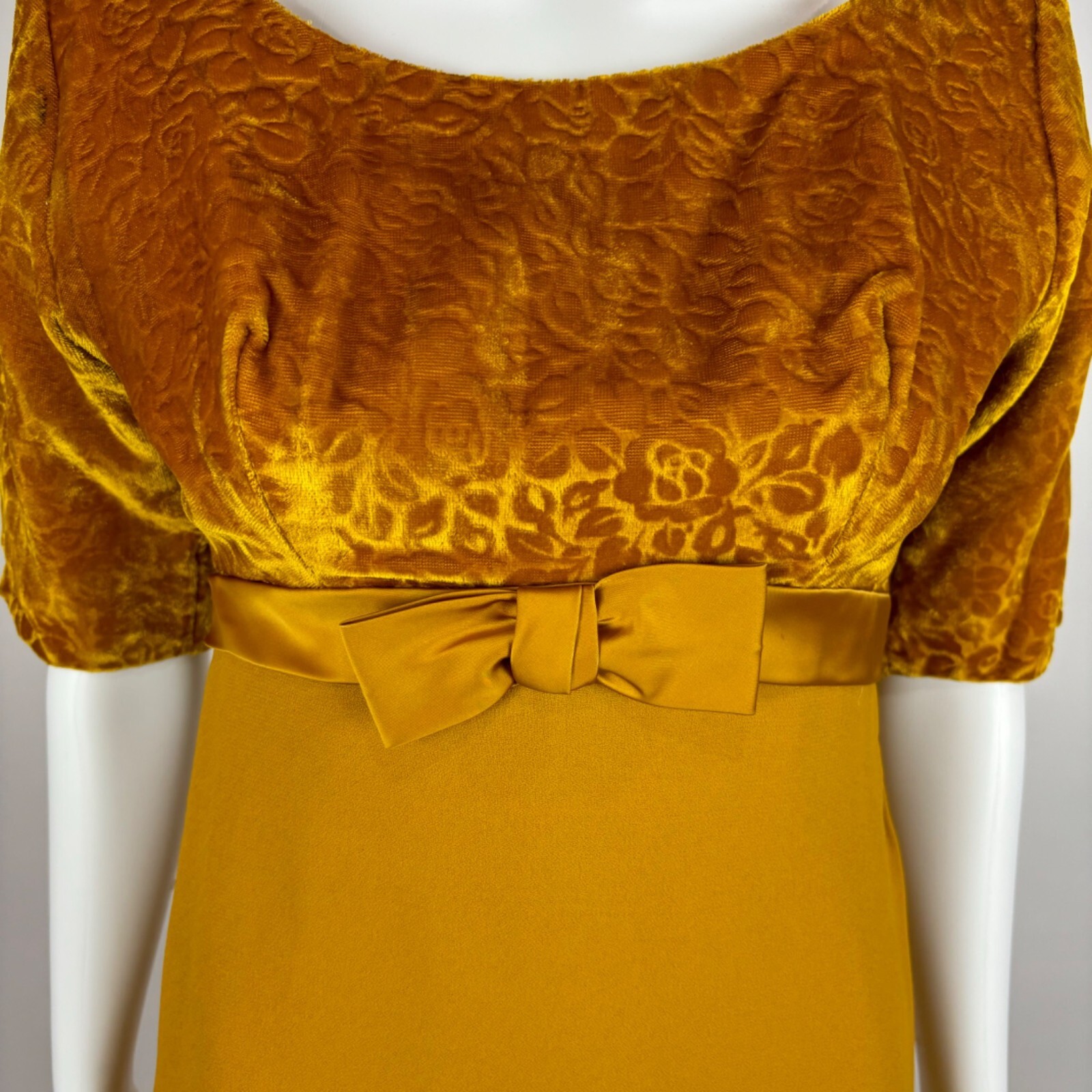 Vintage 60s Formal Dress Women’s Extra Small Mustard Yellow Velvet Maxi