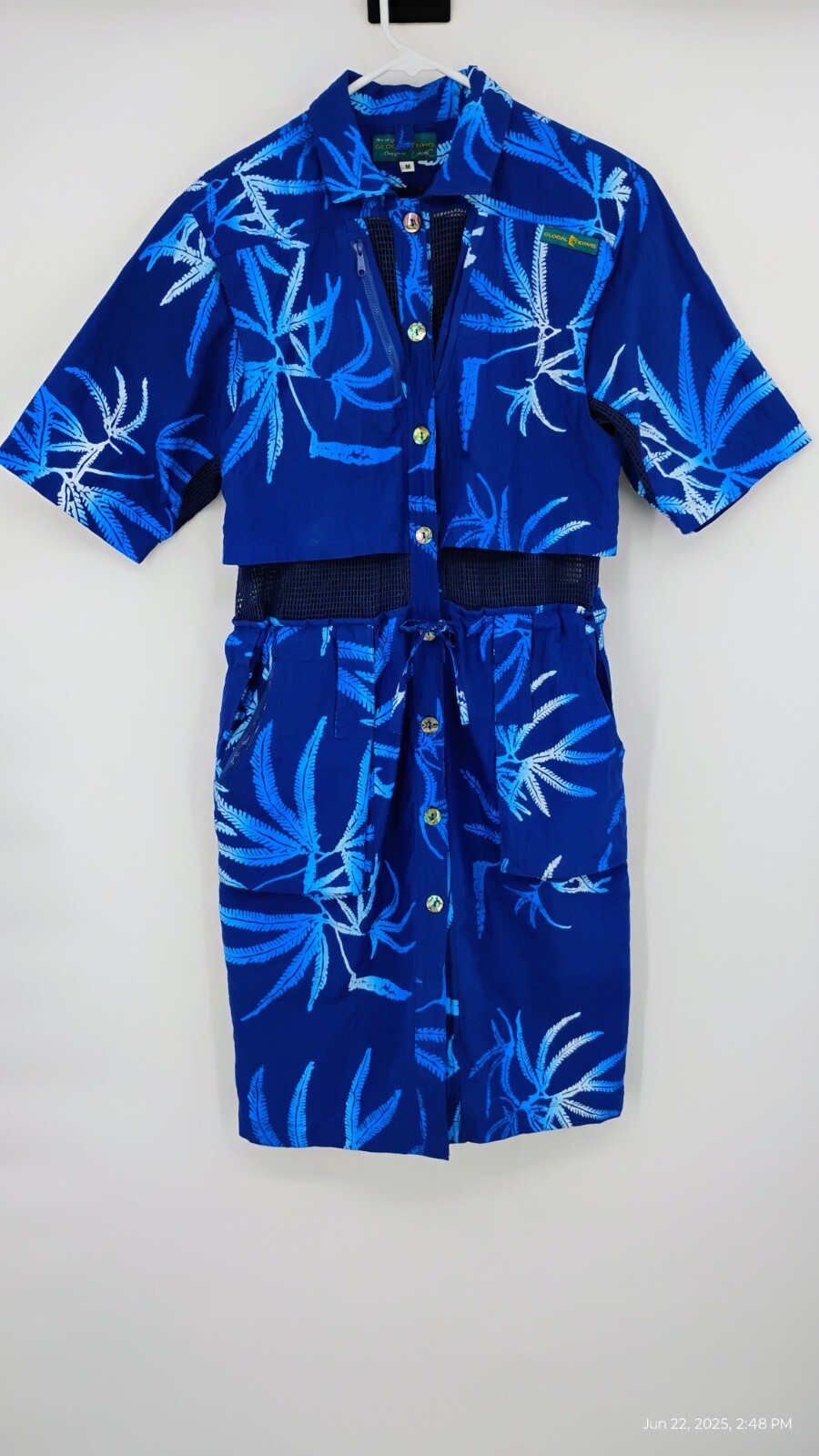 Global Kiwis Dress Vented Button Up Zip Pockets Mesh 100% Cotton Blue Tropical M