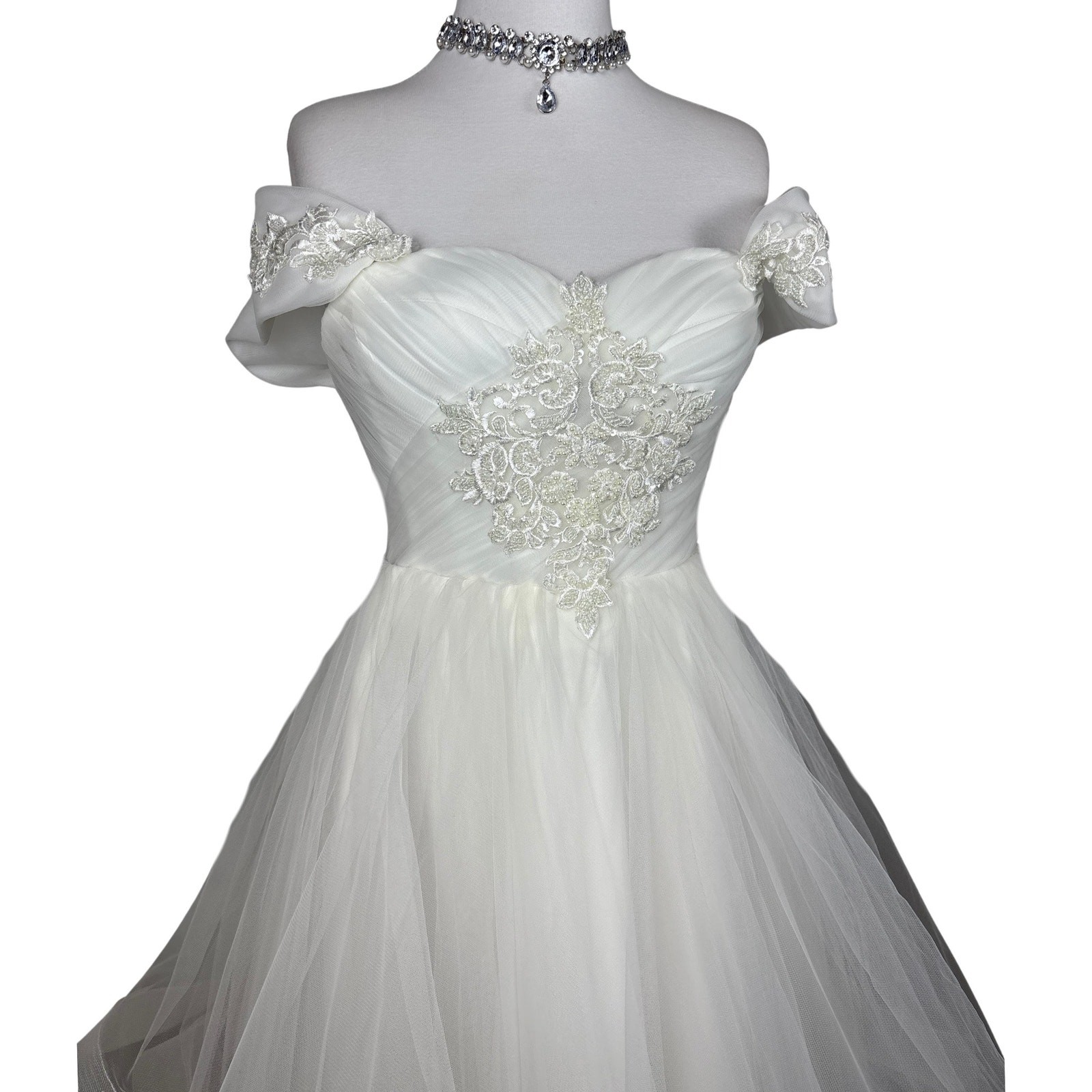 Vintage Ivory Bridal Gown Lace Up Back Off Shoulder Wedding Dress Fairycore