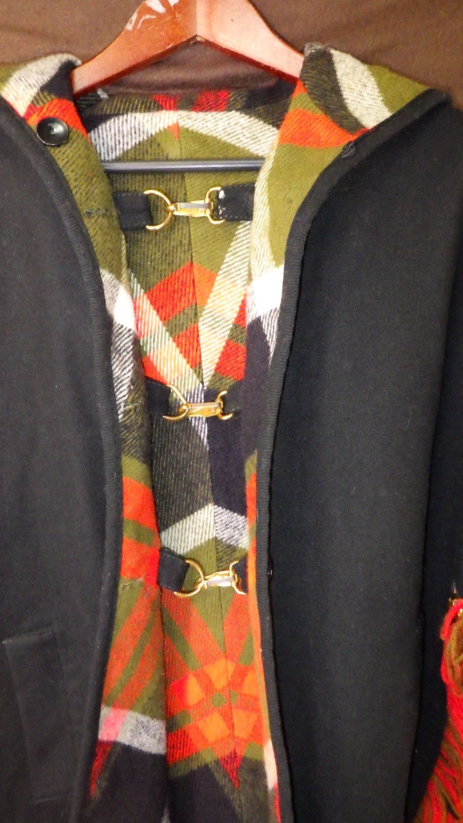 Vintage cape plaid tartan reversable red green black white worn 1 TIME hooded