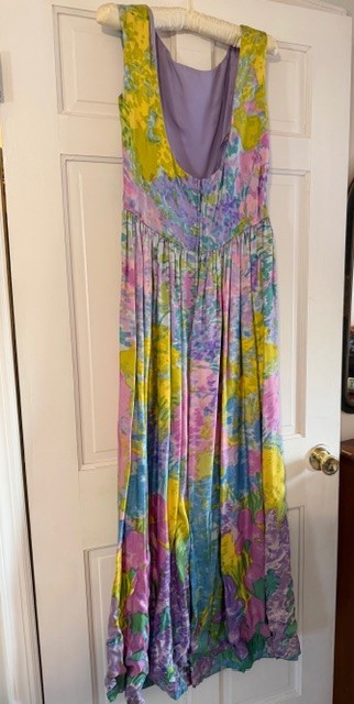 Vintage 1960’s Women’s Full Length Silk Maxi Dress/Ball Gown Sz. 14