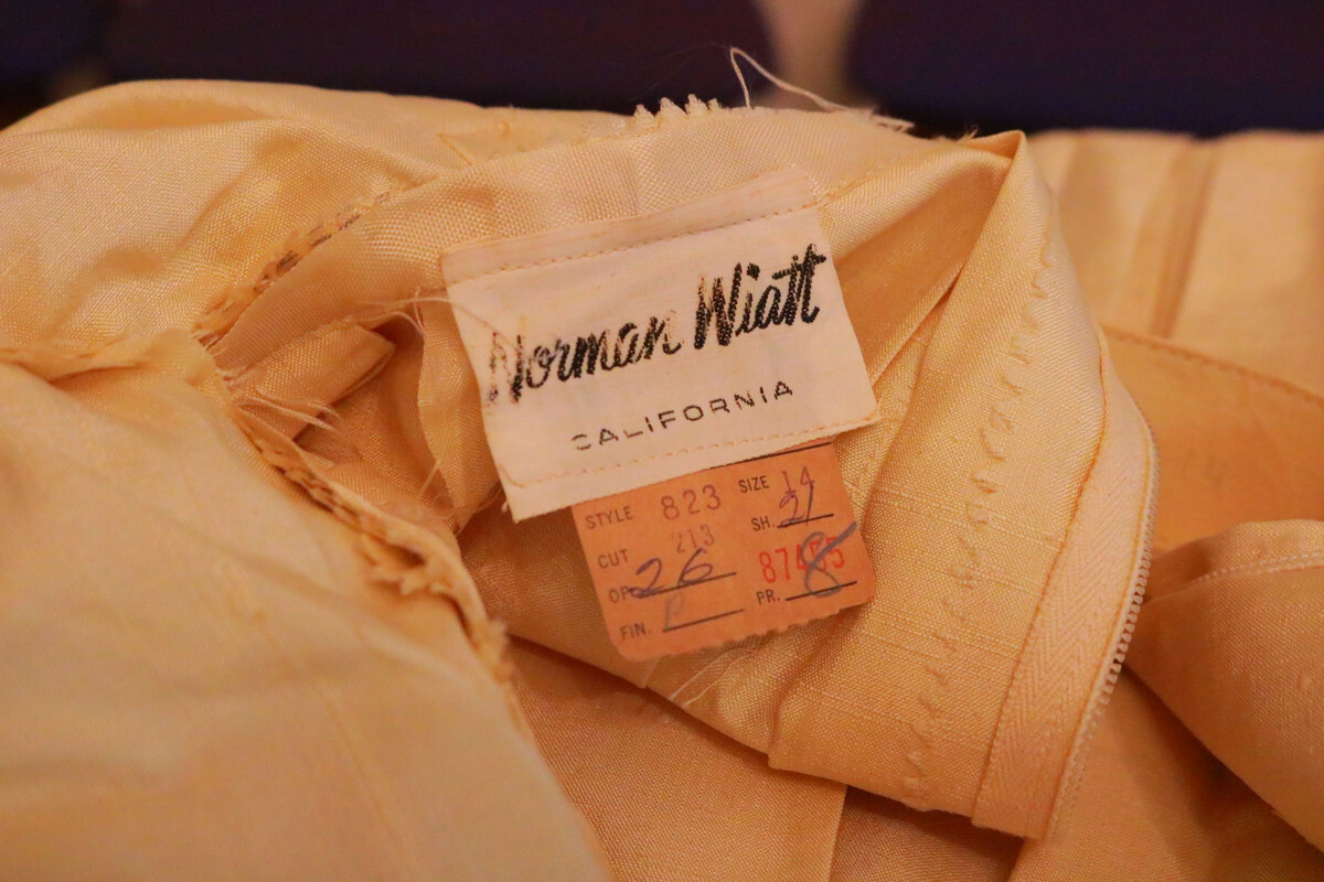 Vintage Dress Raw Silk NORMAN WIATT California MCM modern SMALL Beautiful HJ