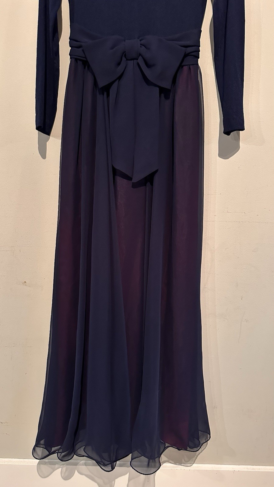 Vintage Miss Elliette Classic Elegant 70’s Navy Blue Women Maxi Gown Chiffon