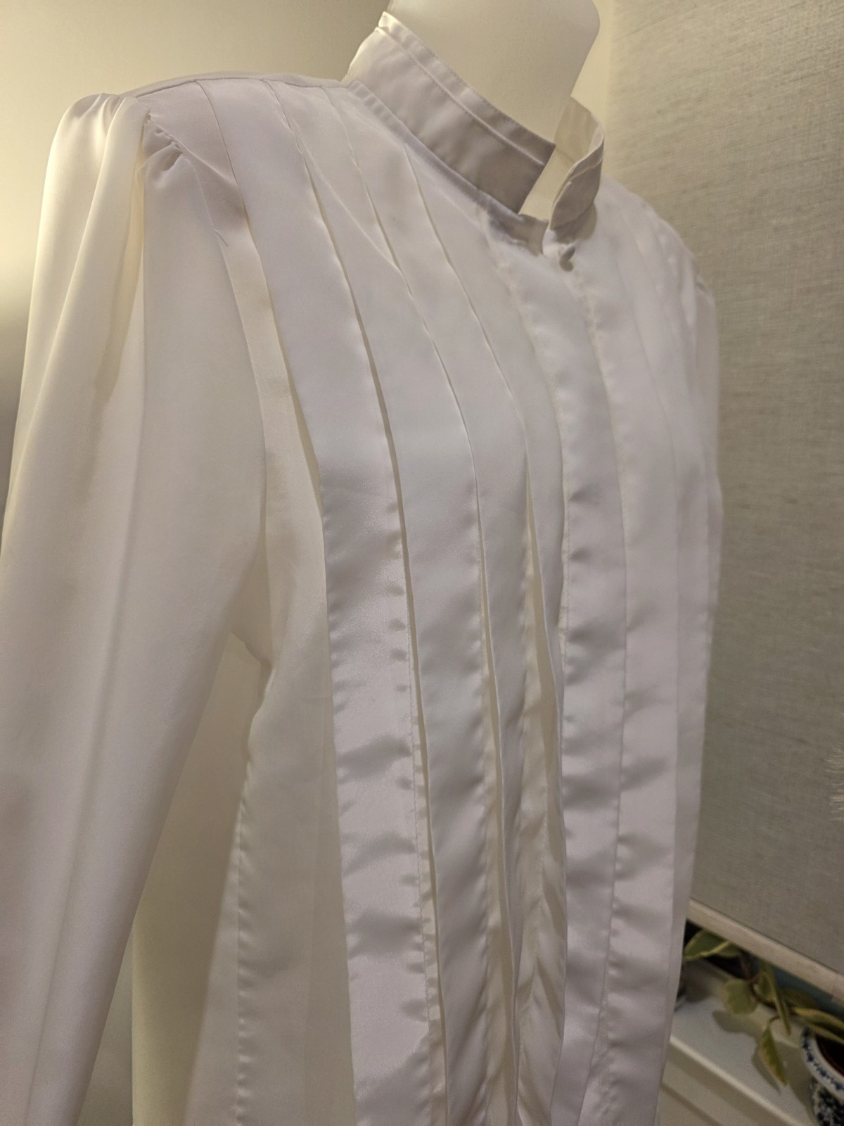 VTG Satin White High Collar Tuxedo Style Victorian Look Blouse Sz. 12