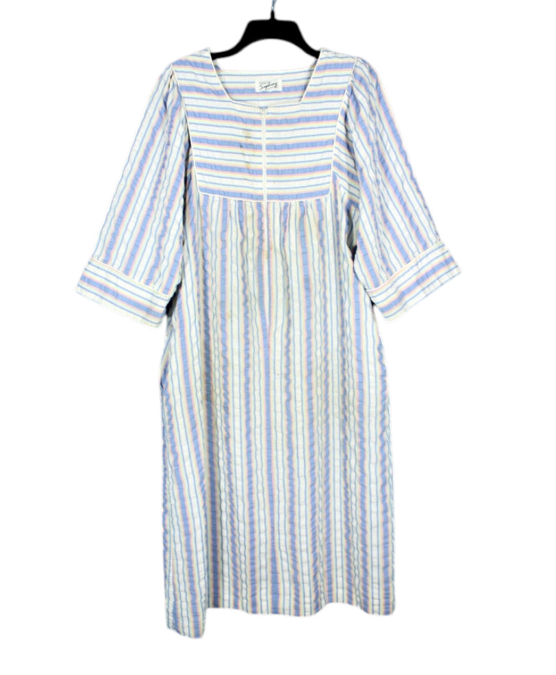 VTG SAYBURY MuuMuu SEERSUCKER Blue/Pink STRIPED Half Zip ROBE/HOUSE DRESS Sz S