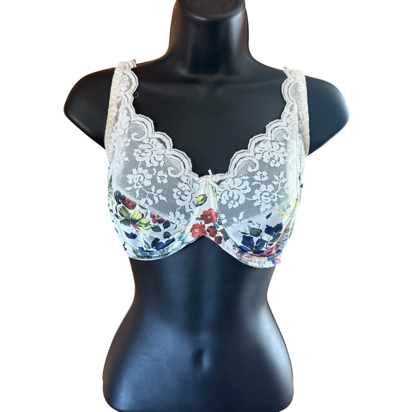 Vintage Maidenform Chantilly Bra 34DD Lace Underwire Floral Silky Satin Unlined