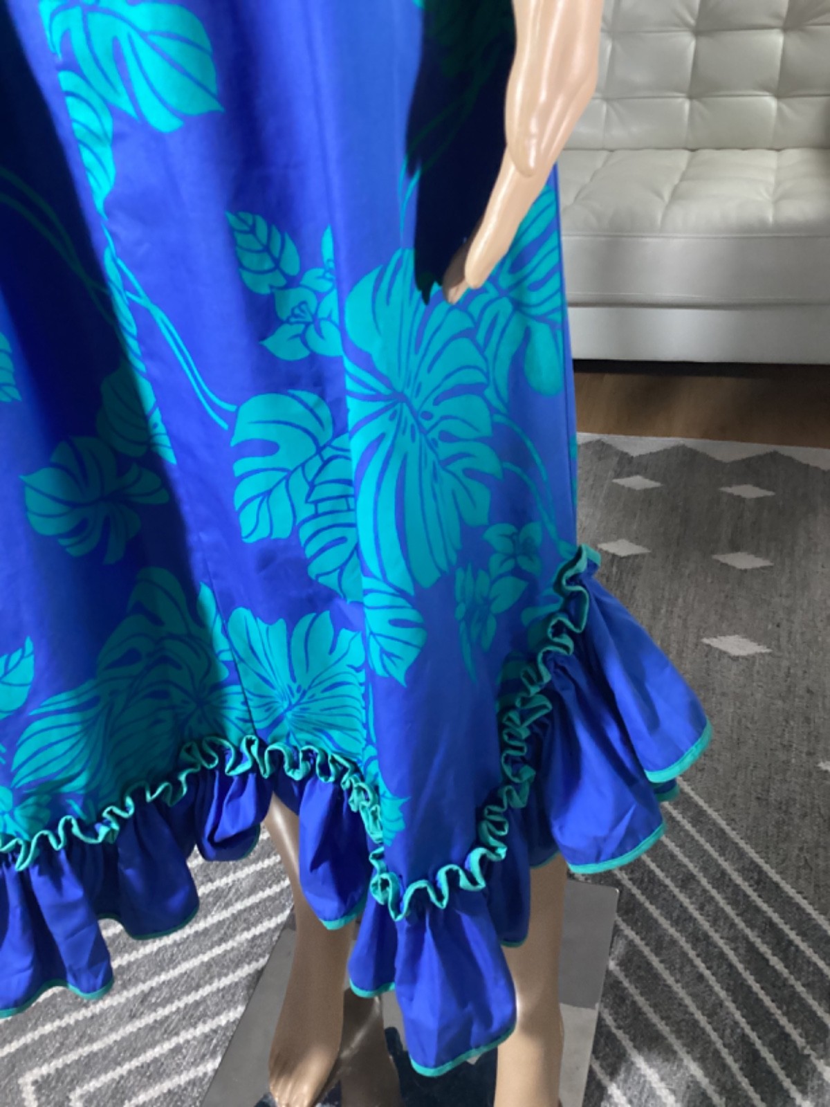 Vintage Princess Kaiulani Palm Leaves Ruffle Hawaiian Muumuu Dress Tiki Luau
