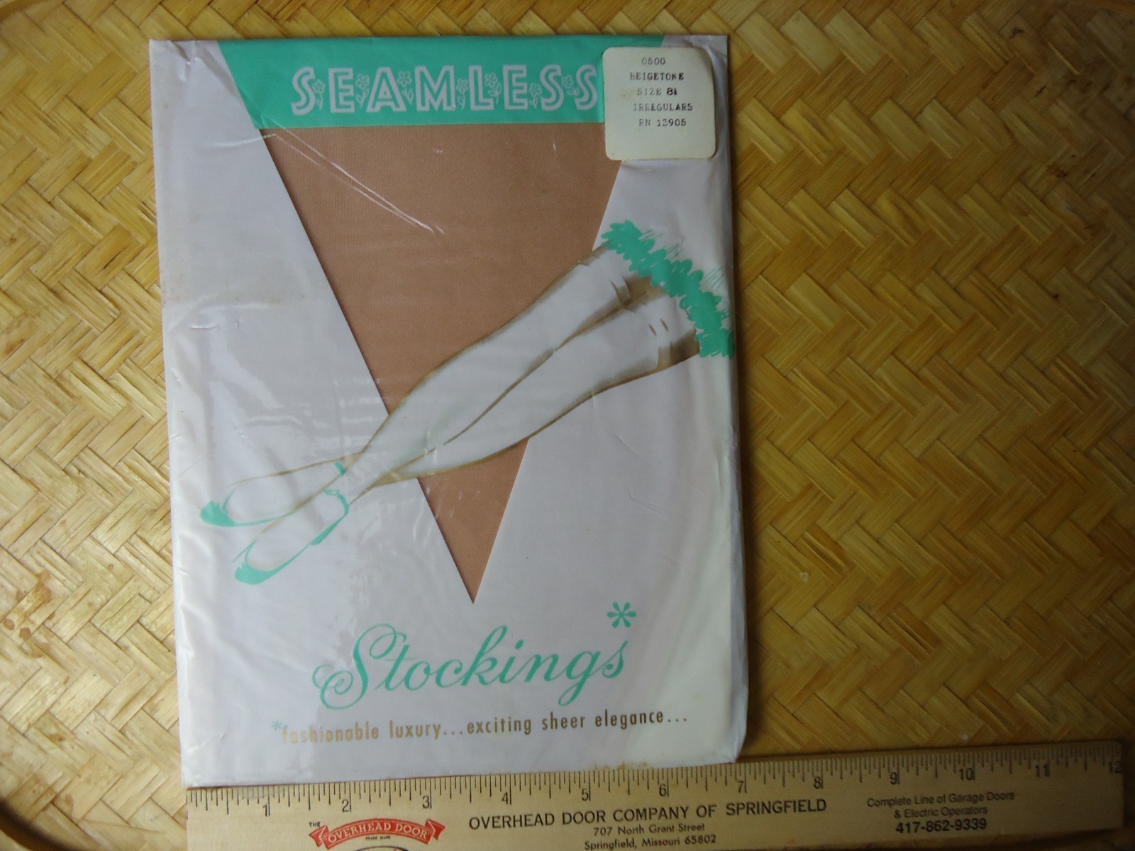 VTG NOS Seamless Stocking Beige Tone Size 8 1/2 Irregulars 13905 Beauty Pack