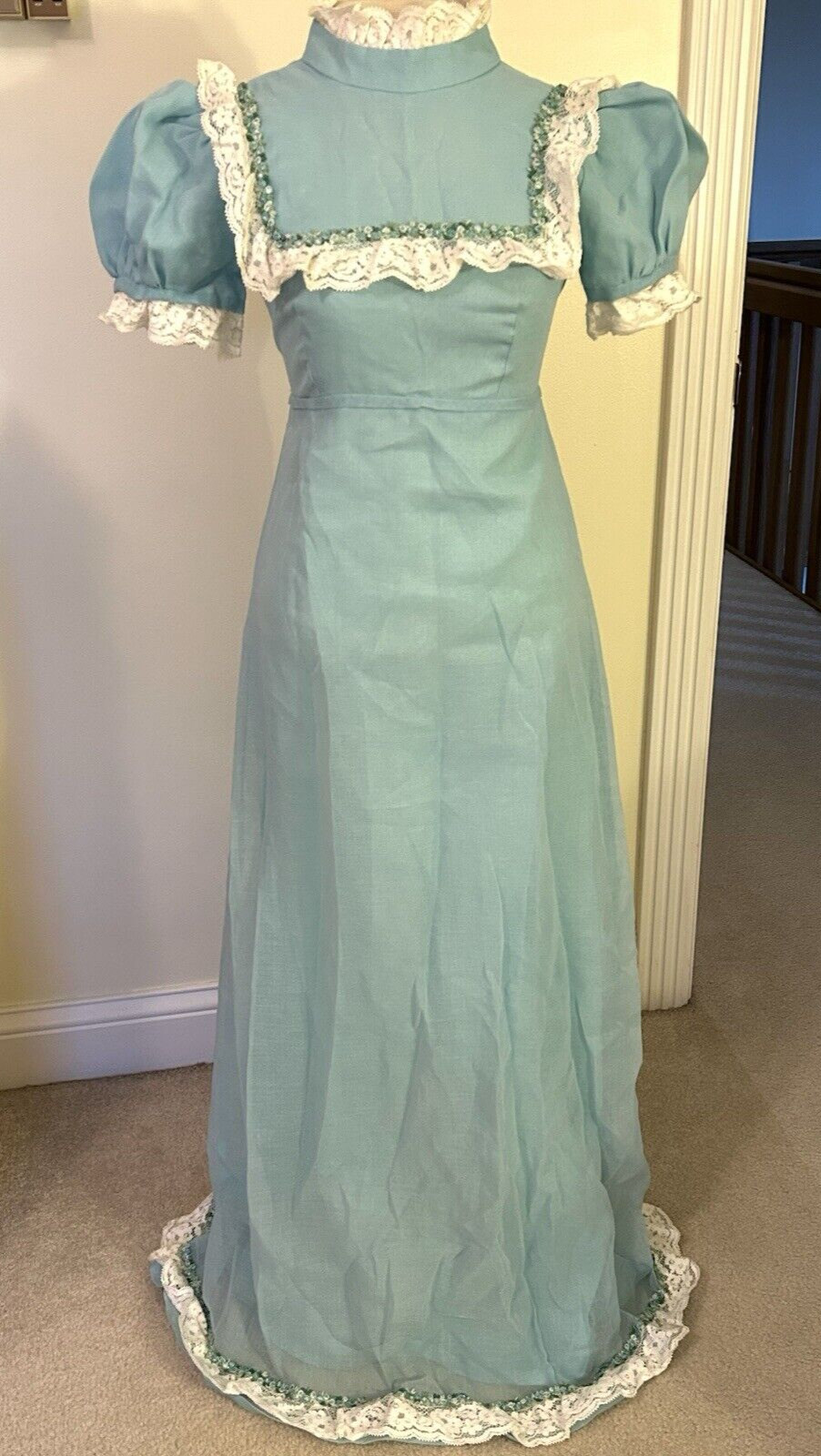 Vintage 70’s Bridesmaid Formal Maxi Gown Lace Floral Trim Sleeves