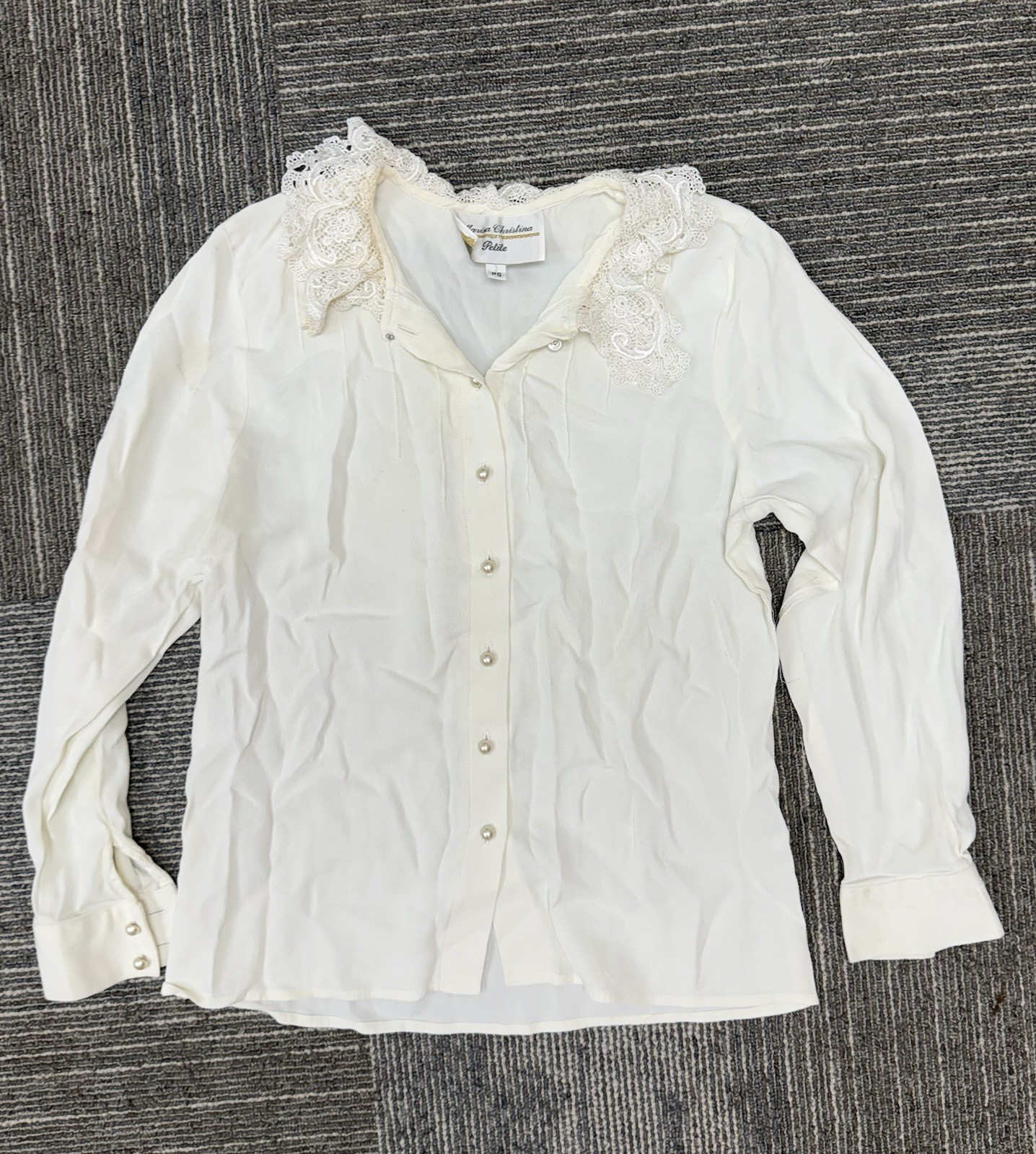 Vintage Maria Christina Petite Ivory Lace Collar Blouse PS Pearl Button Pearl