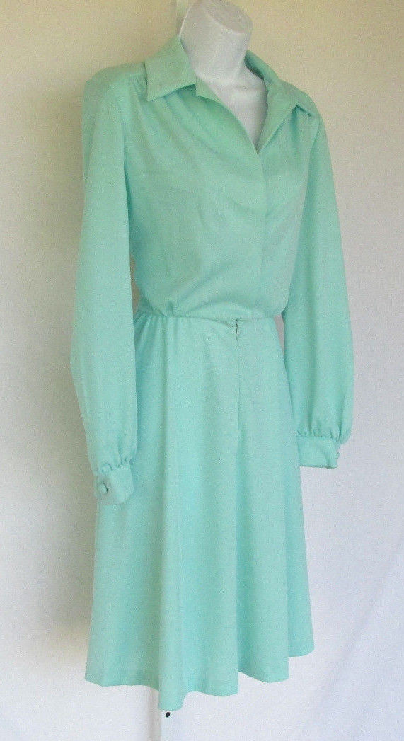 VINTAGE 1960s 70s MOD DOMINO FASHIONS DRESS SEAFOAM POLY CROCHETED BELT