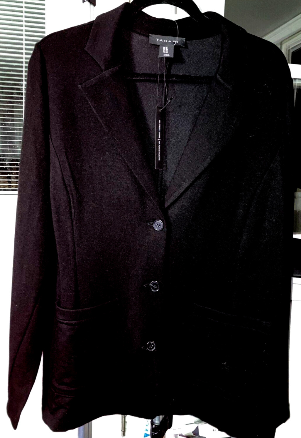 NWT L 23″ CHEST TAHARI PERFECT SHAPE BLACK RAYON COTTON SOFT SPORTS JACKET C01