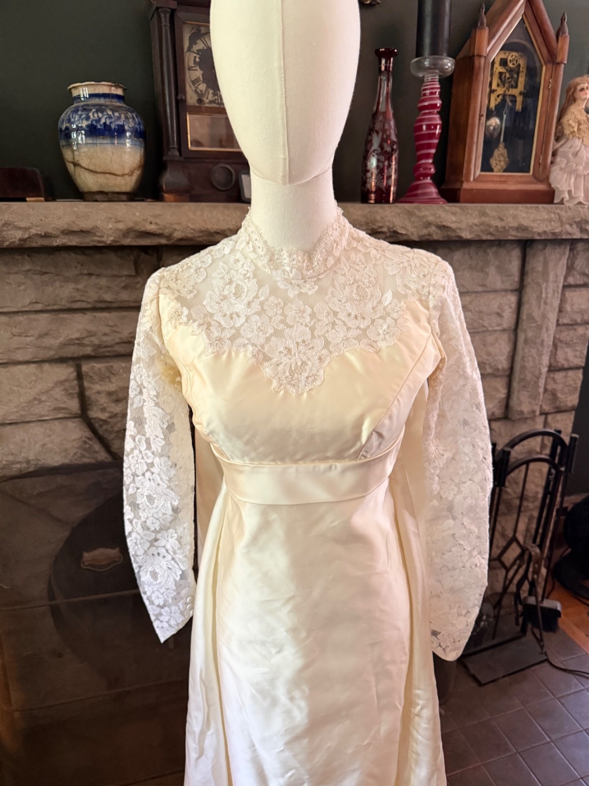 Vintage 1970’s Cottagecore Victorian Revival Wedding Gown / Dress XS / SM