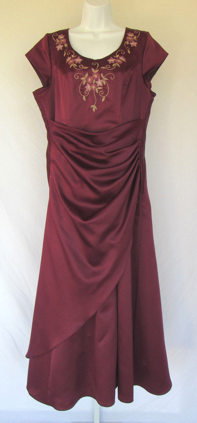 VTG 1970s 80s SAKS FIFTH AVENUE EVENING FORMAL DRESS BURGUNDY WINE EMBROIDERY