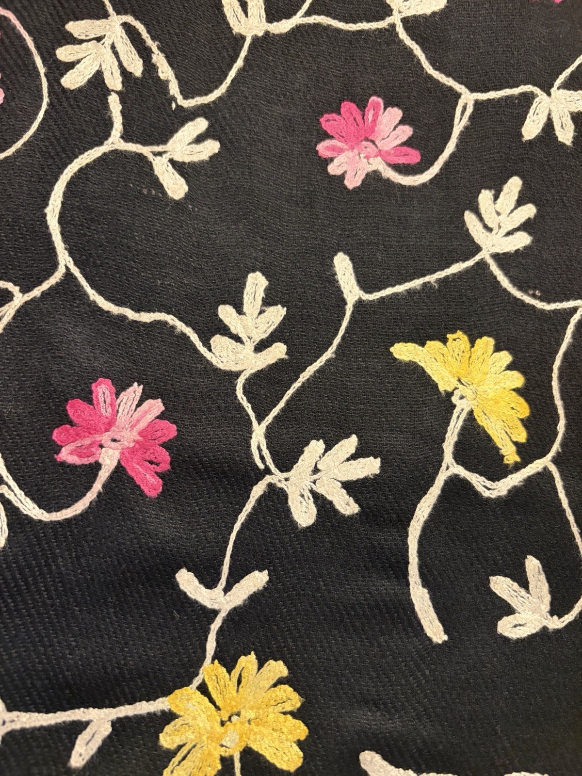 Vintage Kashmiri Jamawar Shawl 100% Pure Wool Black Floral Embroidered Wrap