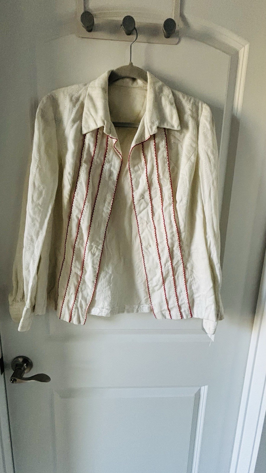 ivory VTG beaded cardigan features delicate hand-embroidered floral beadwork