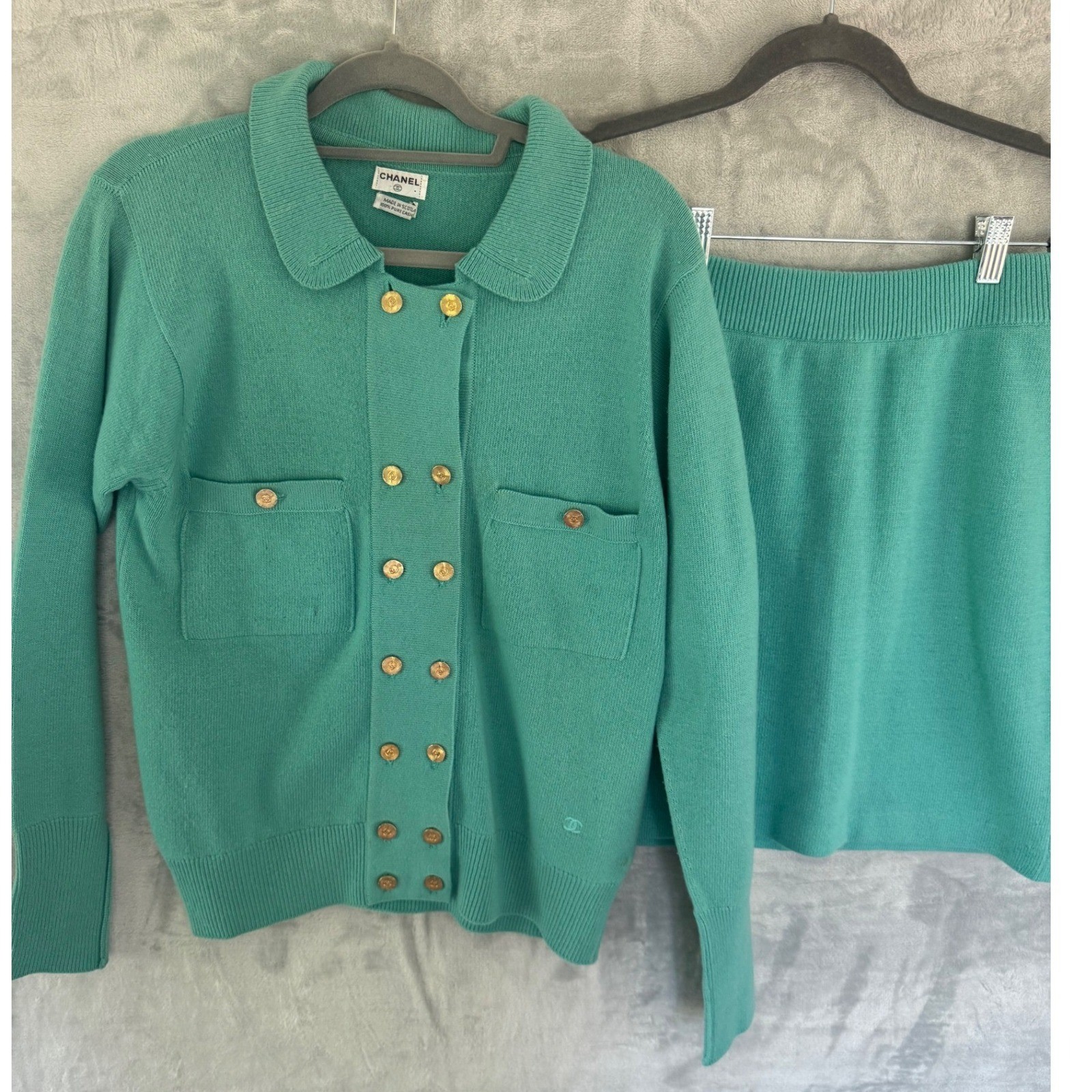 Chanel Vintage Cashmere Skirt Suit Teal Green Gold CC Buttons Scotland Sz 8 10