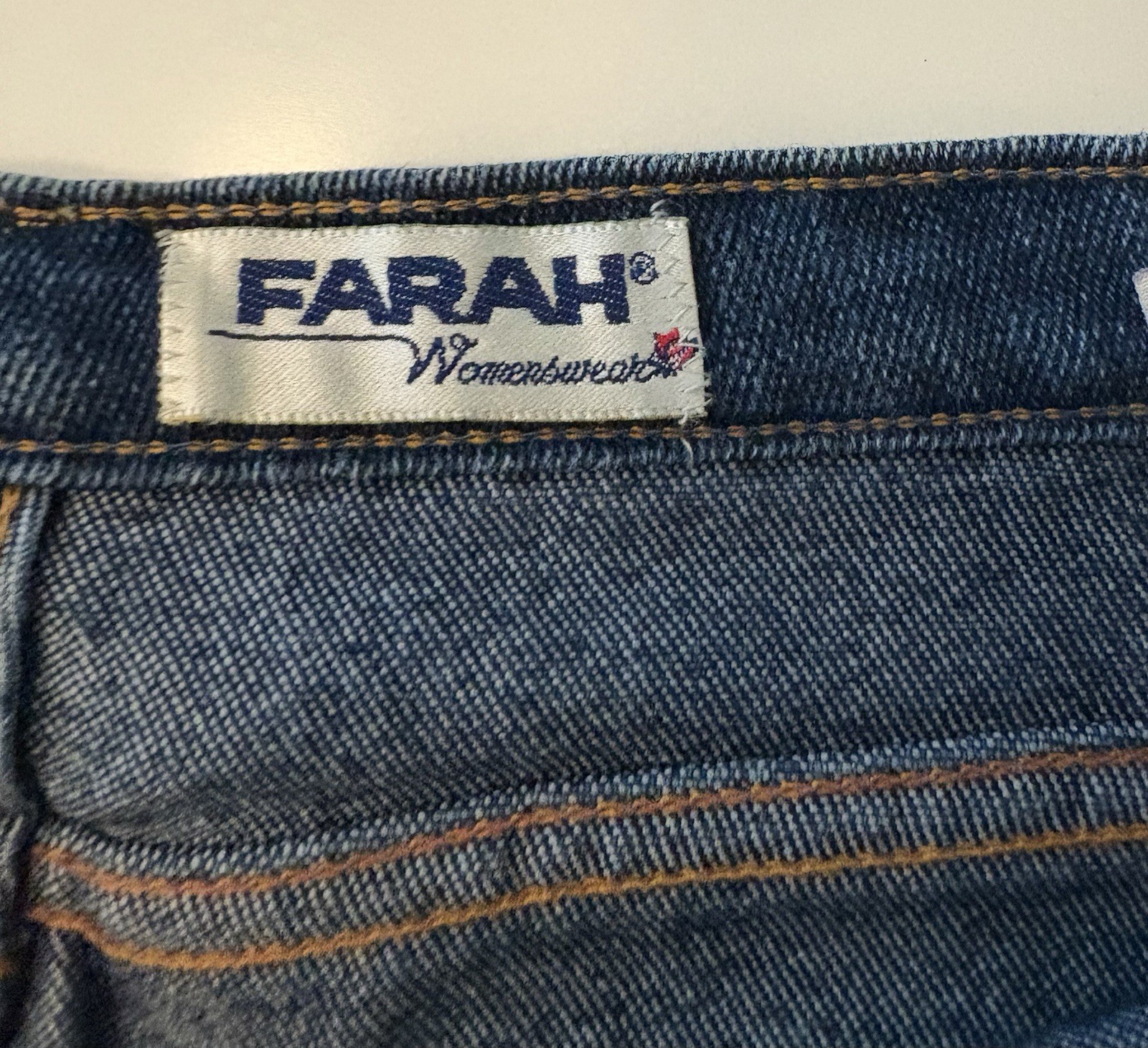 Vintage 1970s Farah Jeans Womens 28 Sz 12 Blue Straight Leg High Rise Denim USA