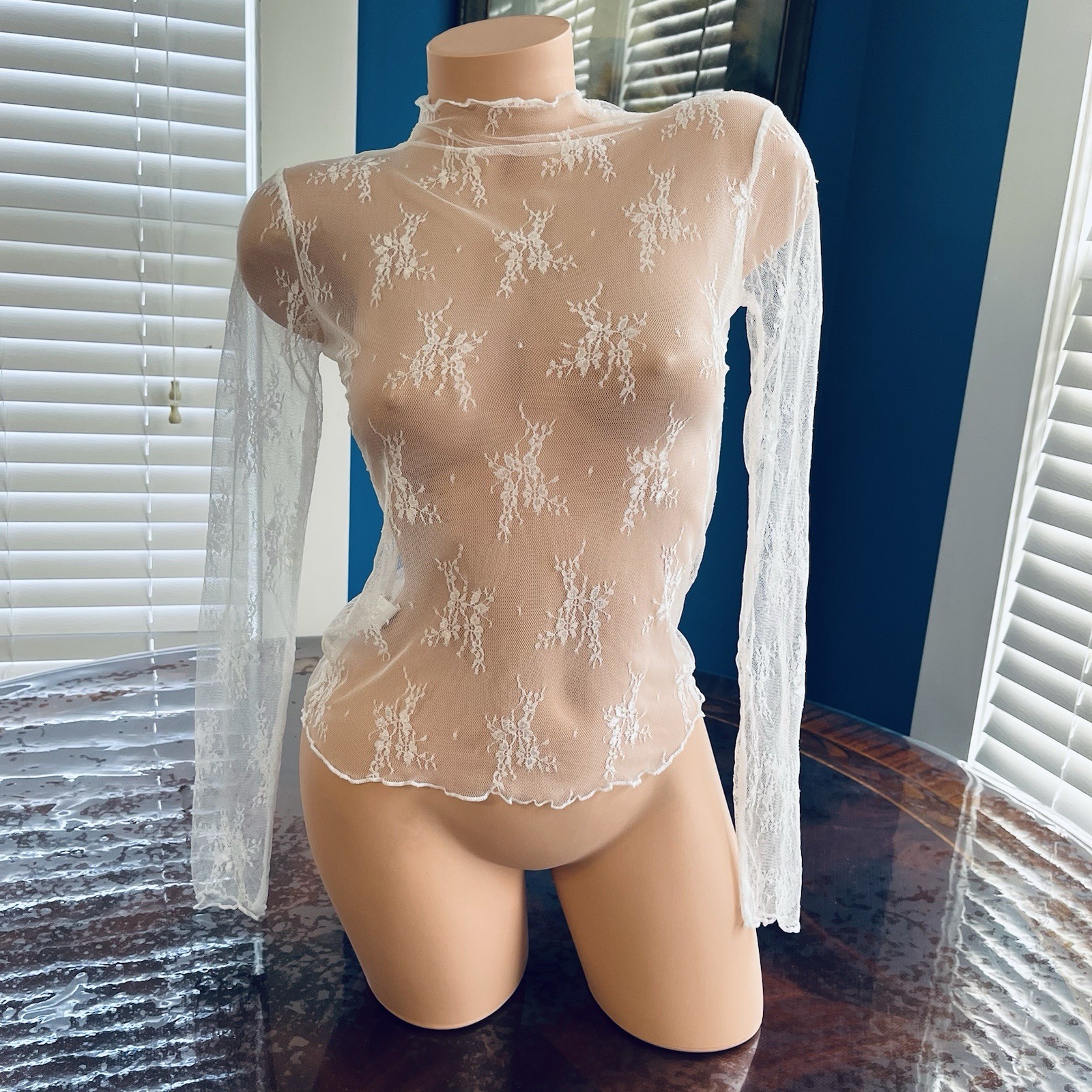 SHEER STRETCH LACE T-SHIRT BLOUSE WHITE FLORAL LONG SLEEVE HIGH NECK SZ S