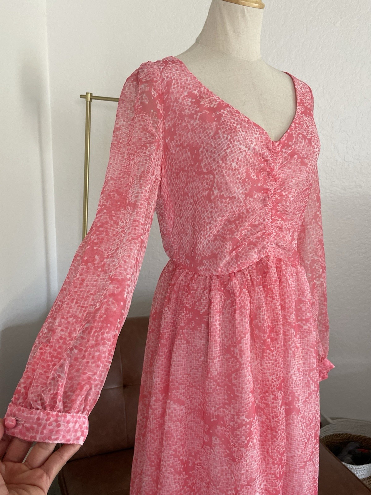 Vintage 1970s James Daugherty Boho Glam Maxi Long Sleeve Dress Pink Large