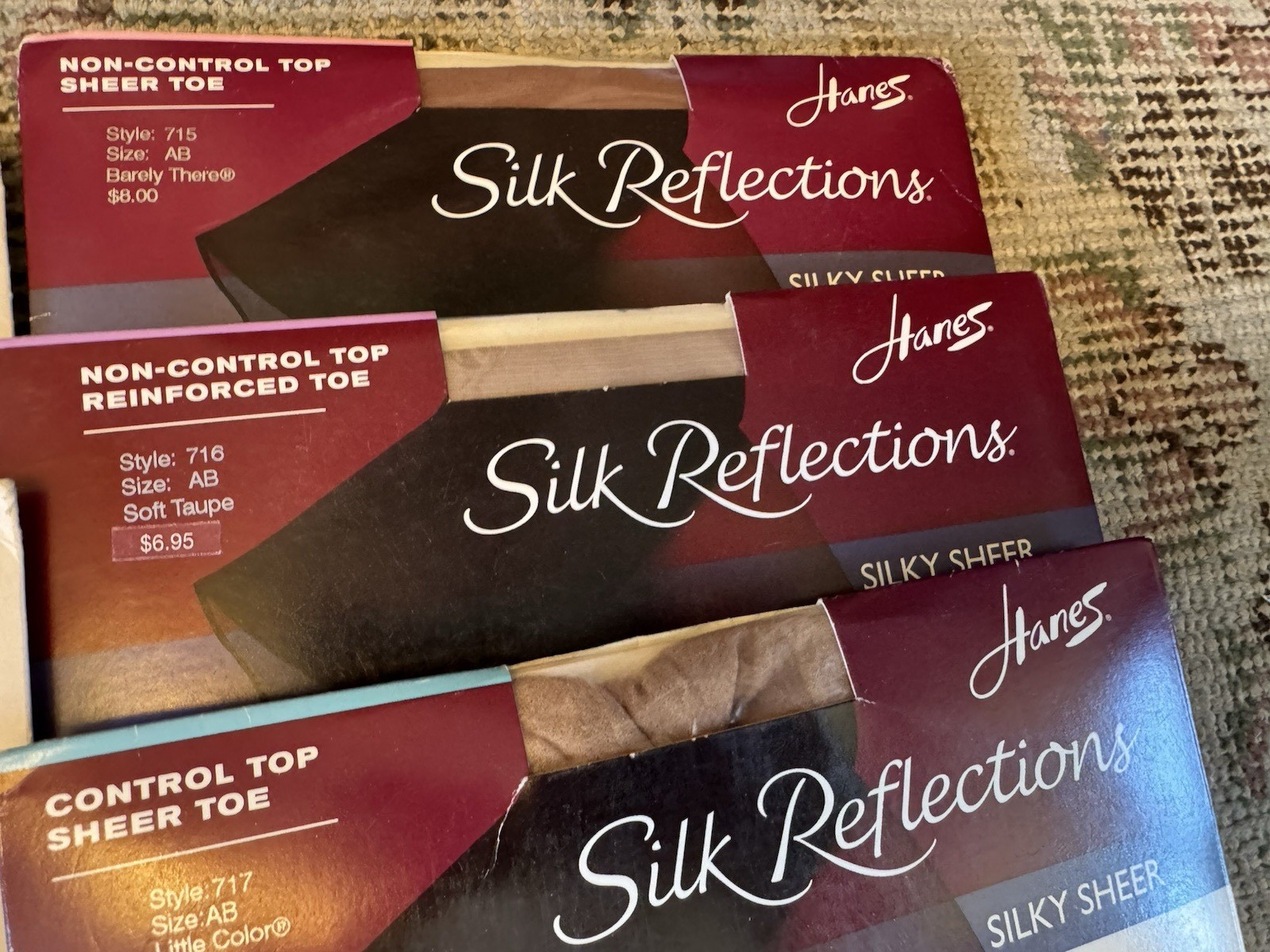Lot 5 HANES AB Silk Reflection Pantyhose 717 715 716 Control Top taupe black wht