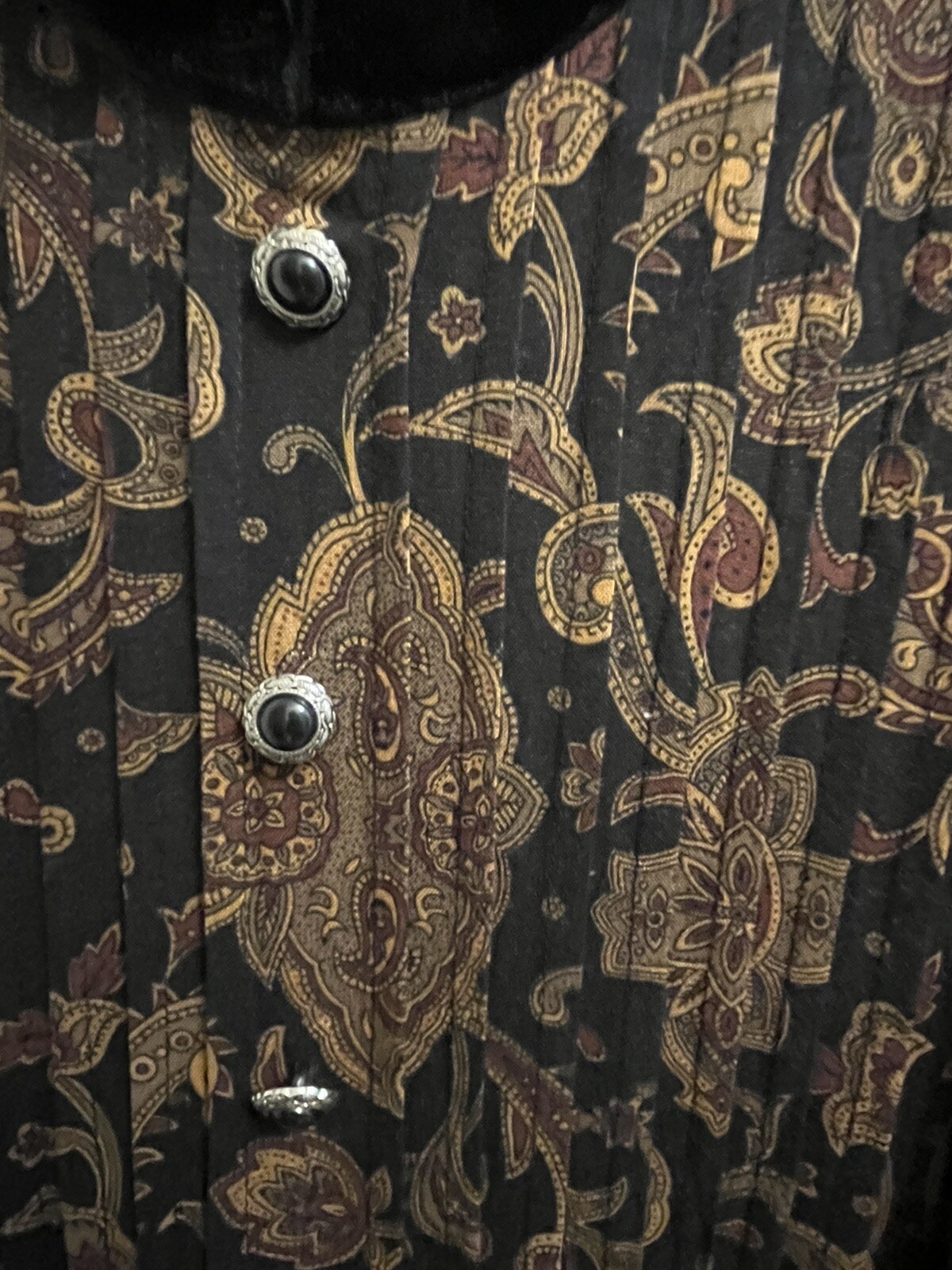 TR Bentley Vintage Dress Black And Gold Paisley Belted Good Condition Smoke Free