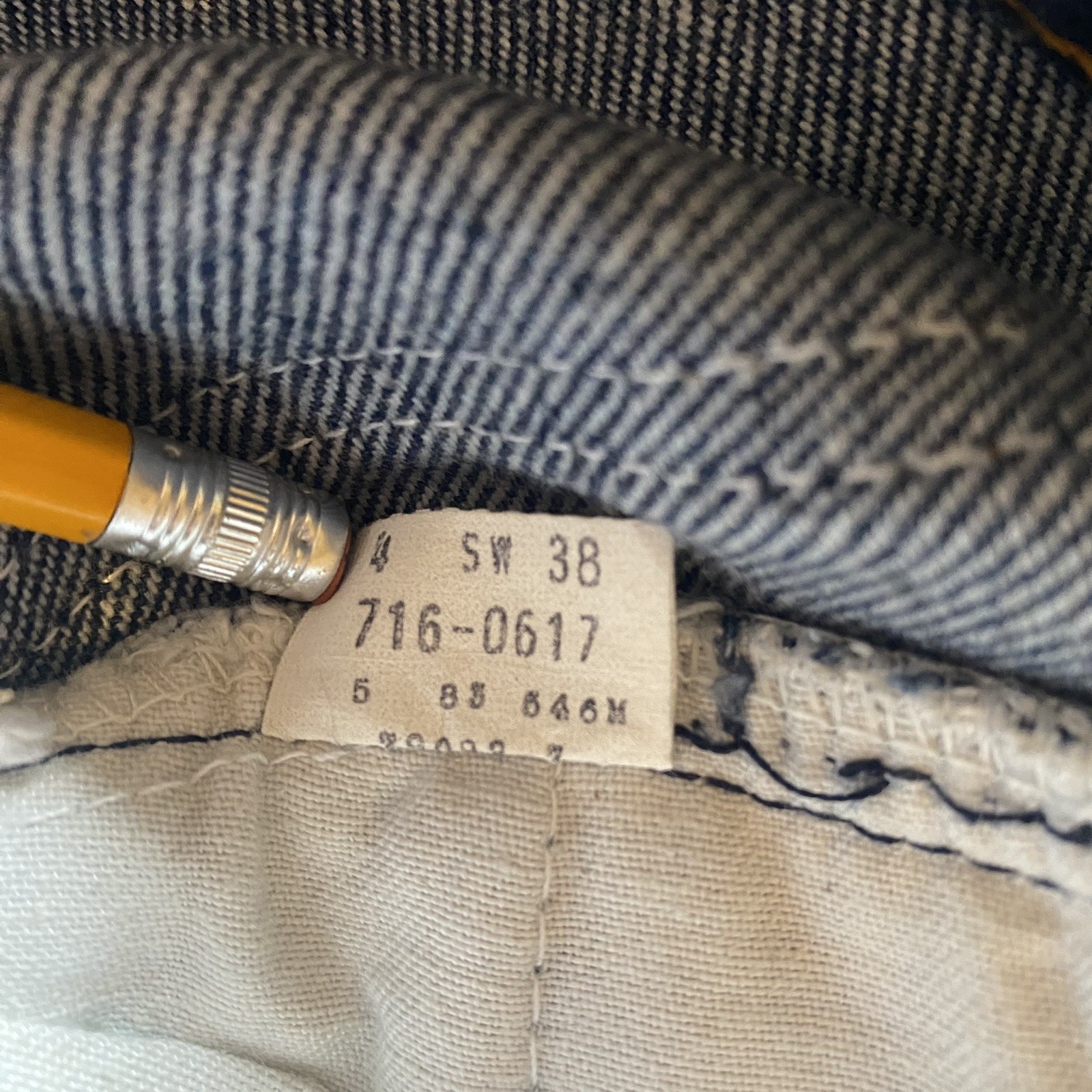 Vintage Levi’s 1983 546 Women’s Jeans Retro 80’s Vibe 30×29 Orange Tab
