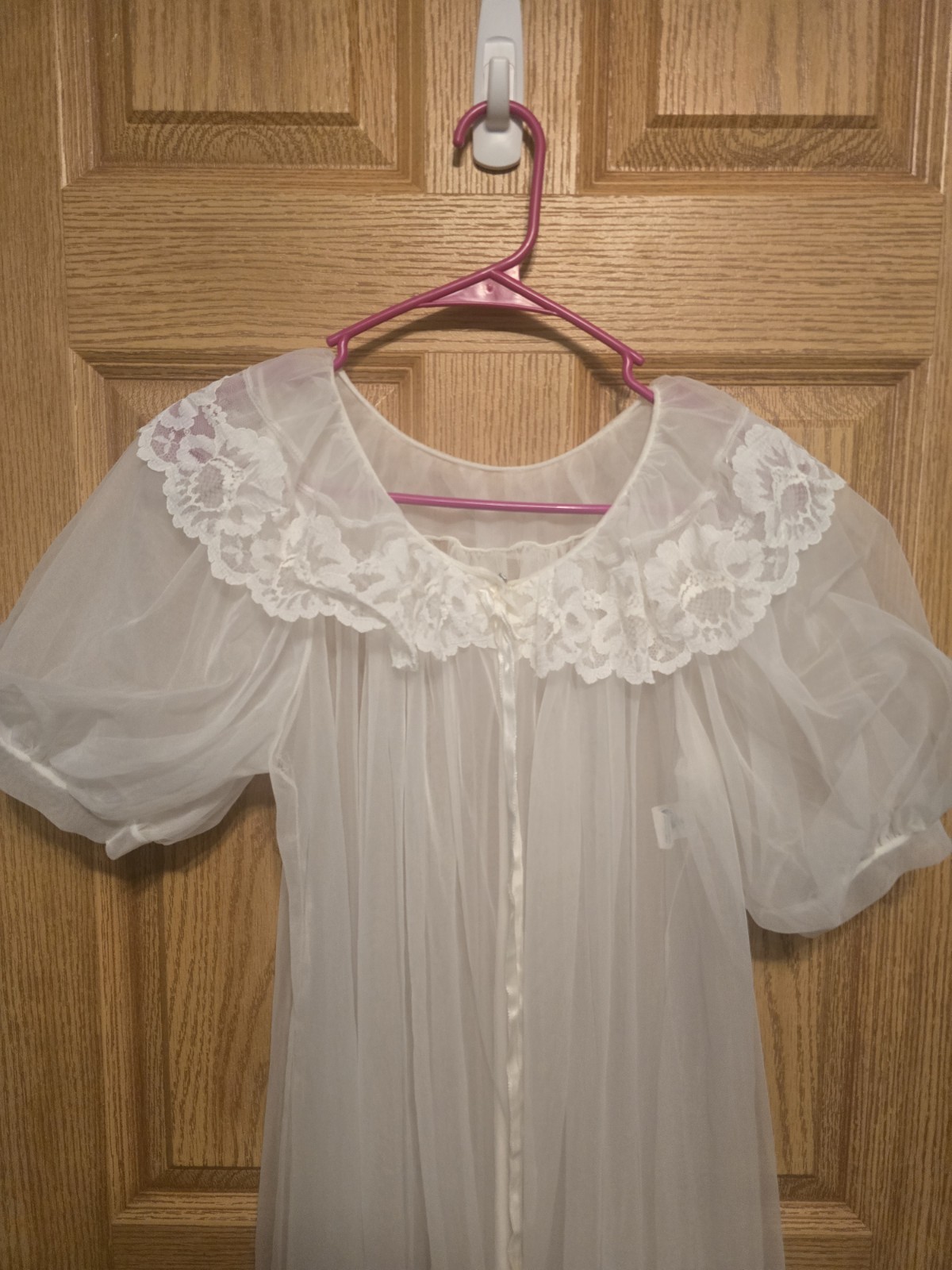 Vintage Miss Elaine Women Nightgown Med Sheer 60s Peignoir Robe Chiffon Lace