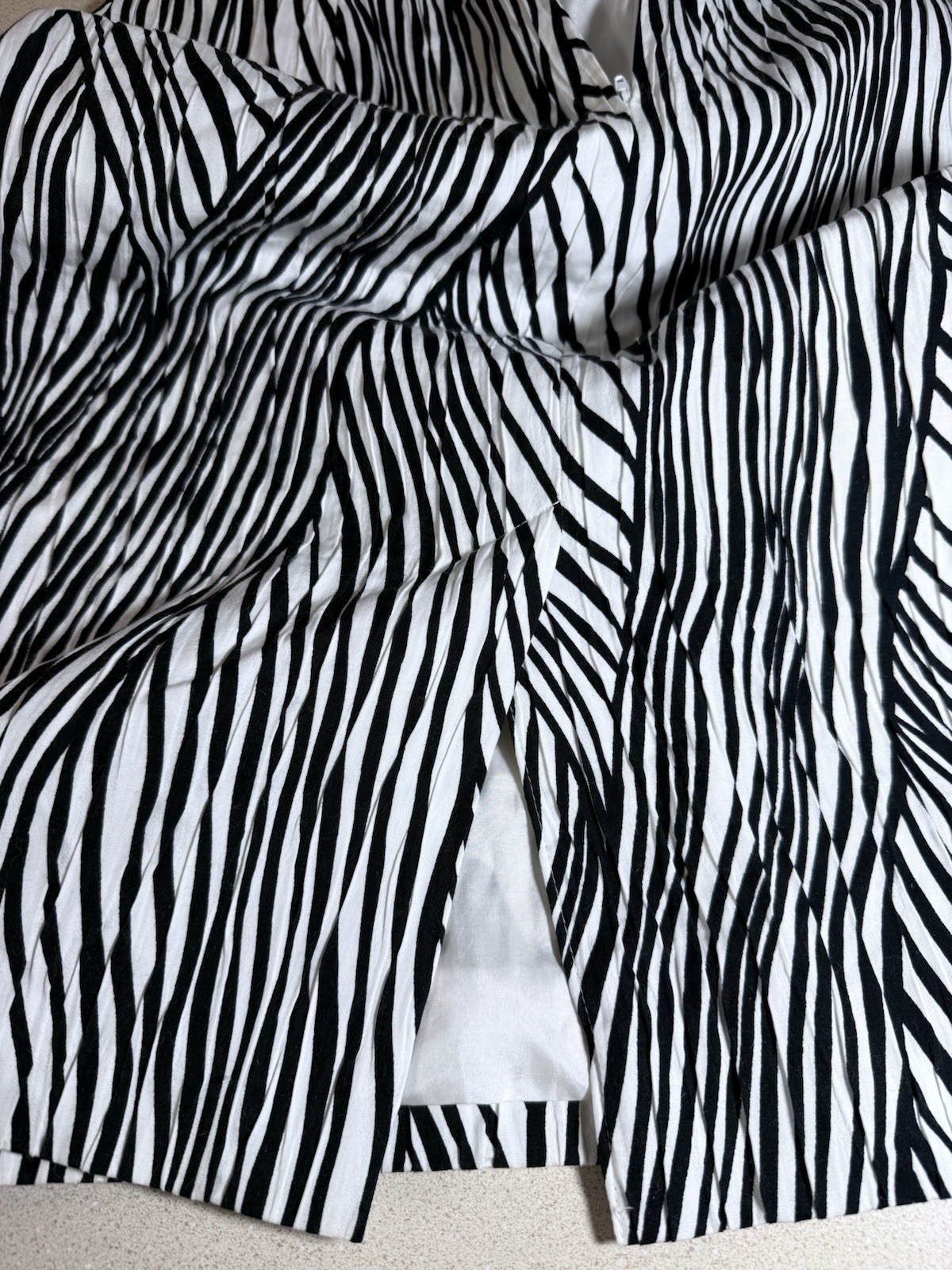 Vintage Bisang Couture Neiman Marcus XS Pencil Skirt Black White Zebra Print