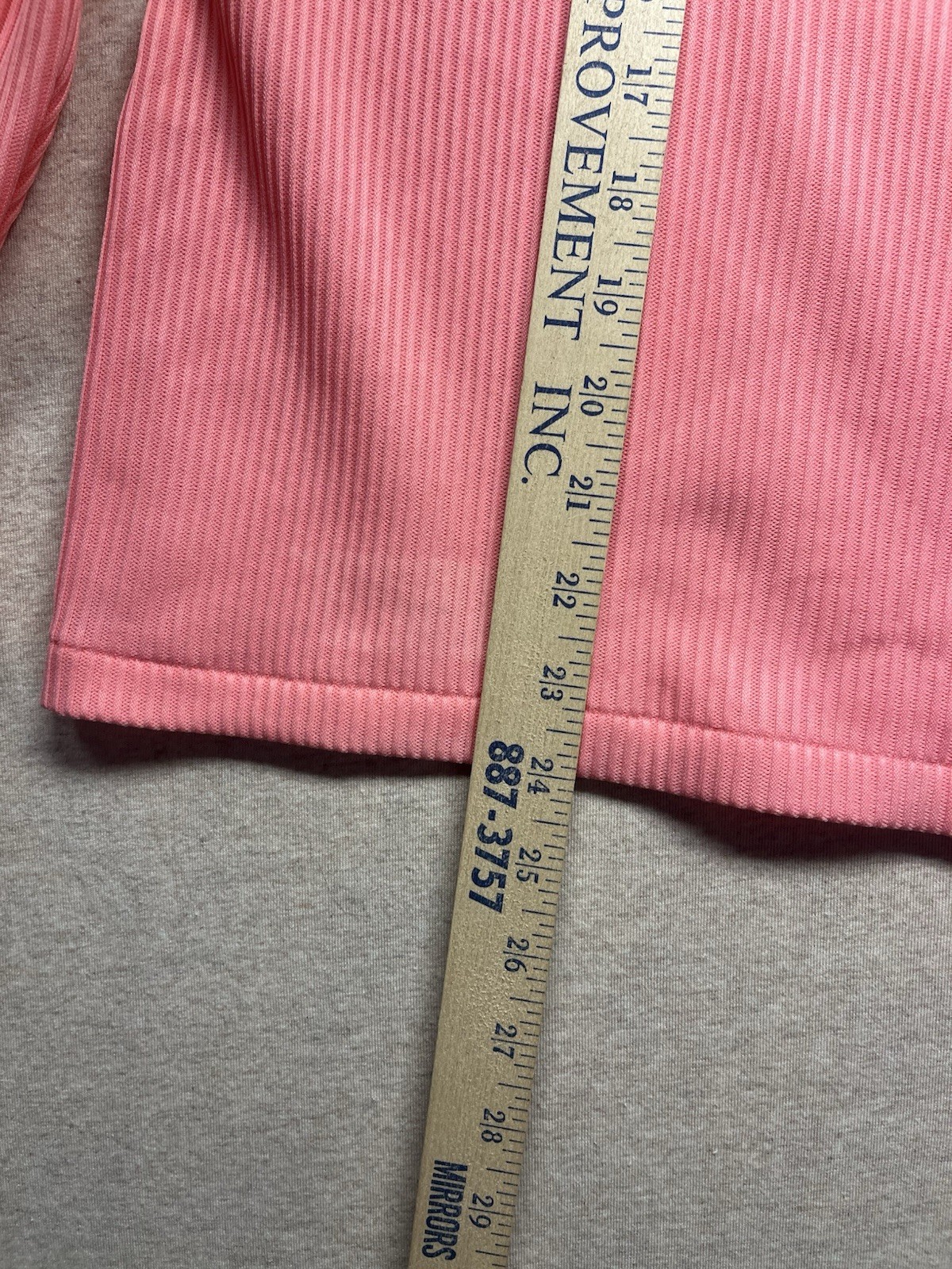 1960s Women’s Knit Peach L Sleeve Back Zipper