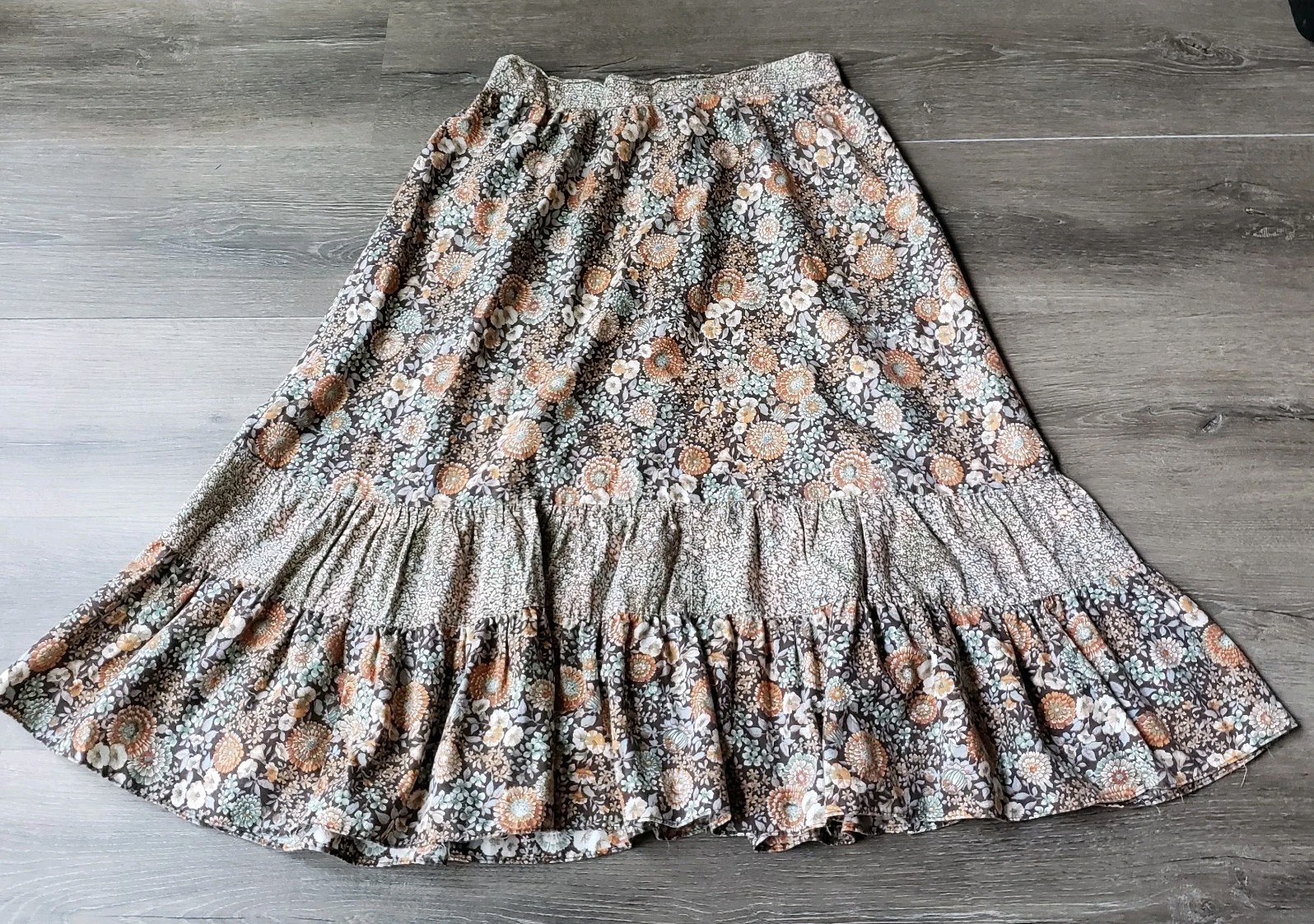 VTG 70s Brown Floral Hippie Skirt Sz S/M? Earth Tones Festival Prairie 26″W