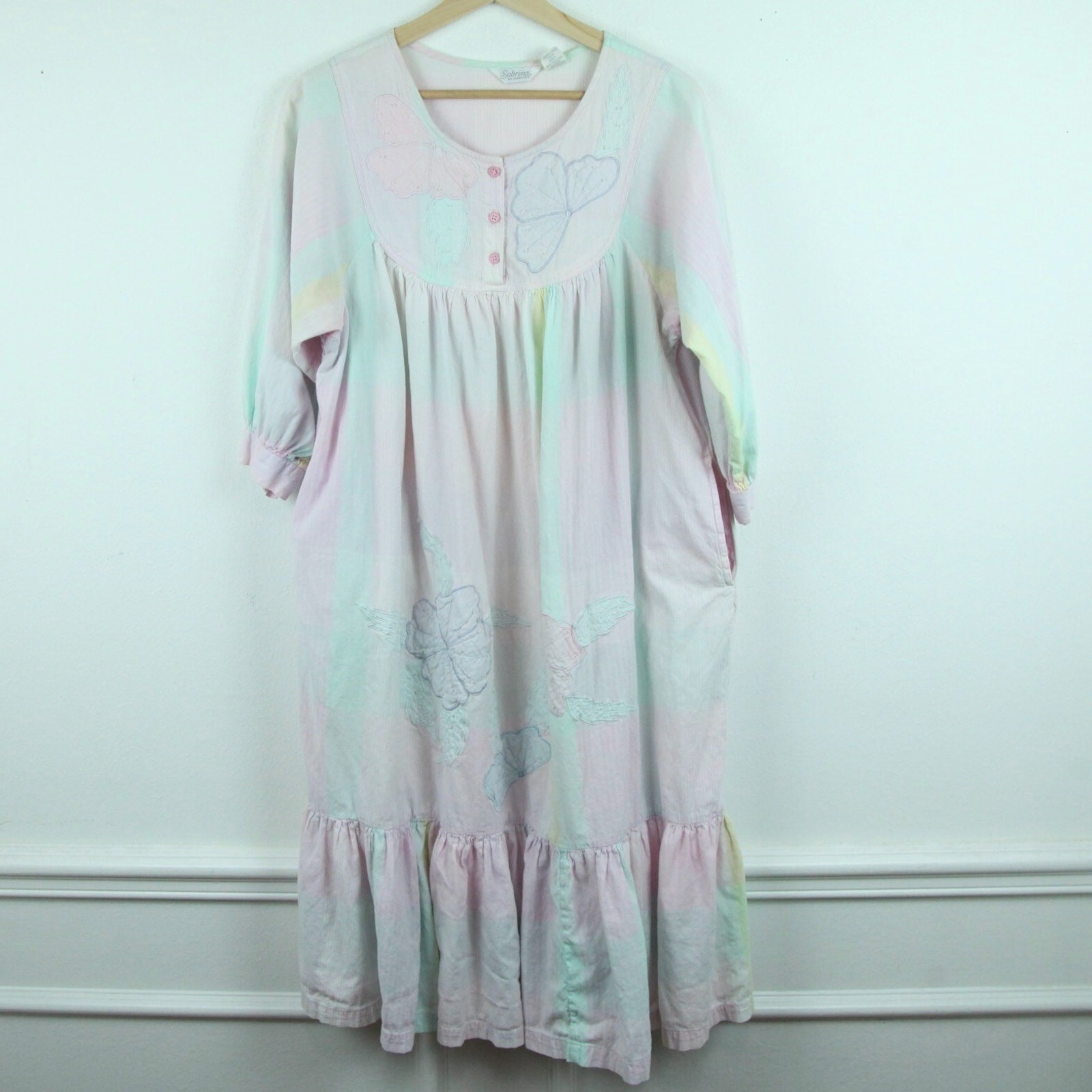 Vintage Medium Housedress Pastel Plaid Butterfly Cottagecore 80s Feminine Granny