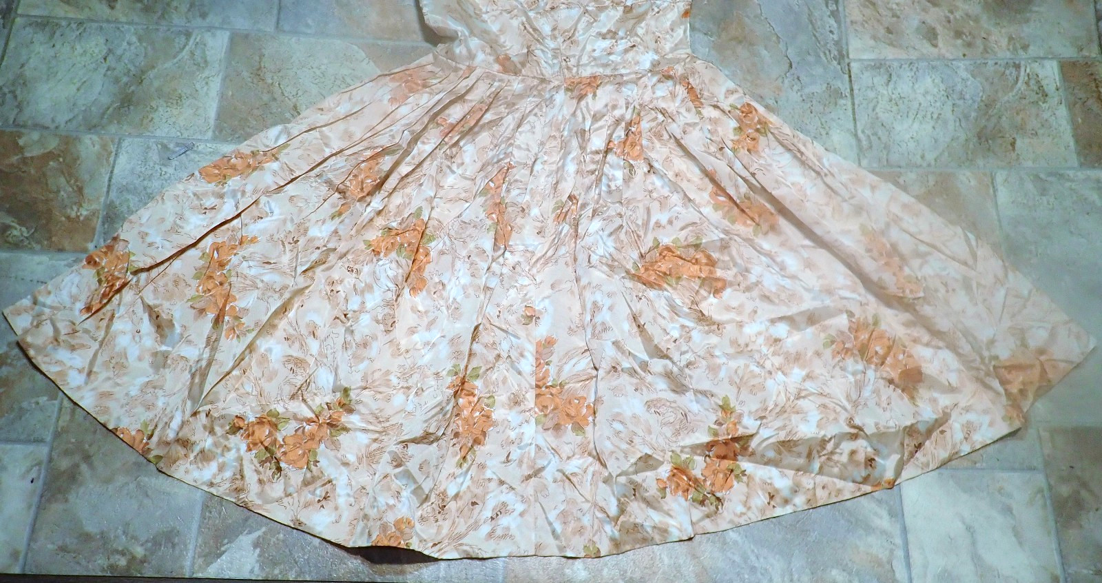 True Vintage 1950s 60s Peach Watercolor Floral Pinup Rockabilly Swing Dress XS 0