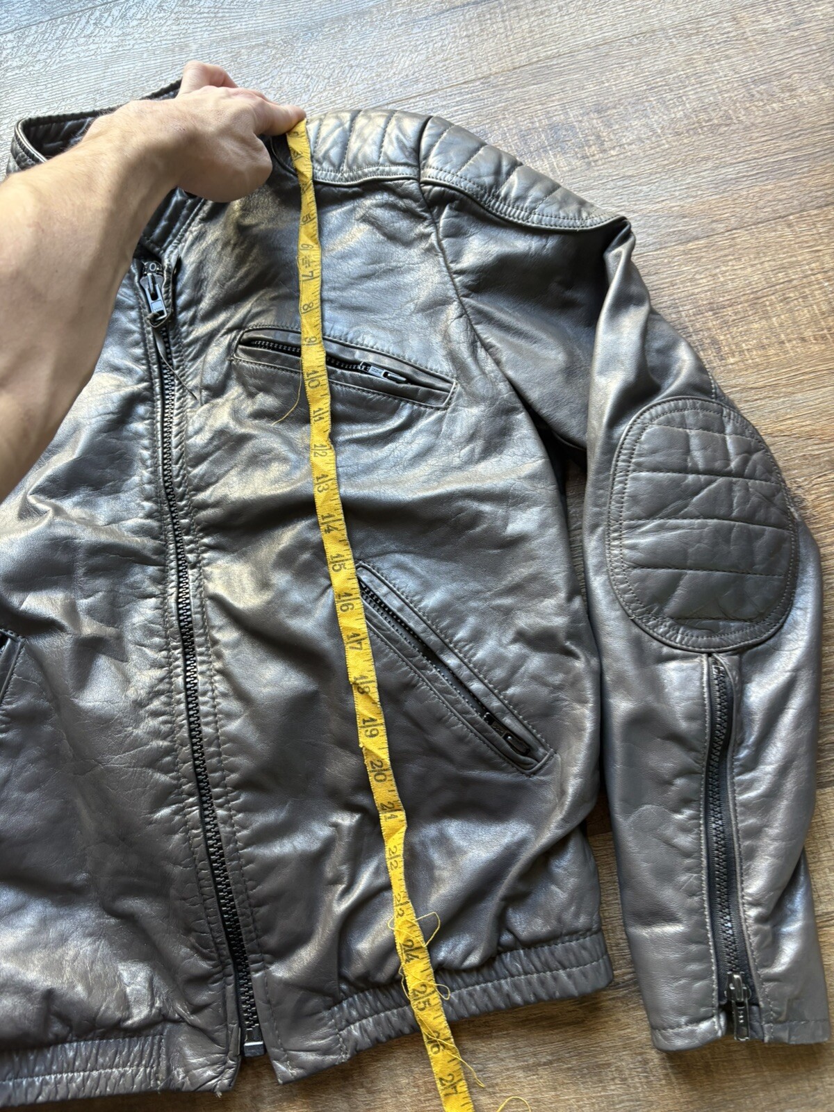 Vintage Brooks Sportswear Black Leather Sherpa Lined MOTORCYCLE JACKET 40 Padded
