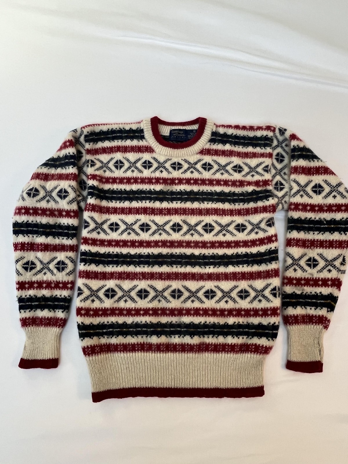 Vintage Cambridge Classics Wool Sweater Medium Fair Isle Hong Kong 80s Red Blue