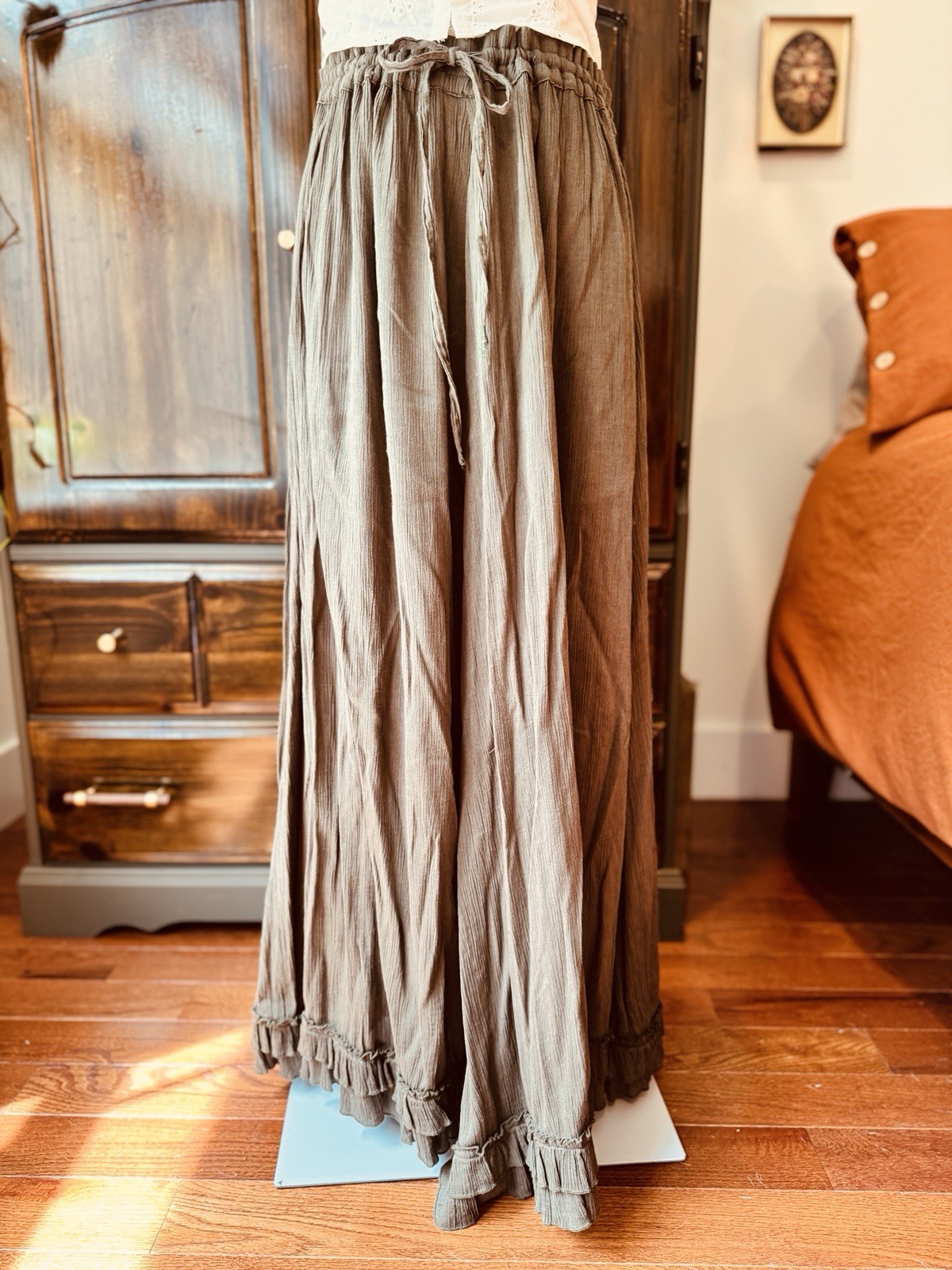 Sz L XL Vintage Olive Green Broom Stick Maxi Skirt Gauze Ruffled Full Peasant