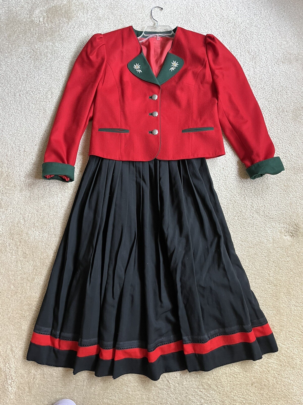 HELENE STRABER German Wool Jacket Pleated Skirt Embroidered Flowers QUALITY 10M