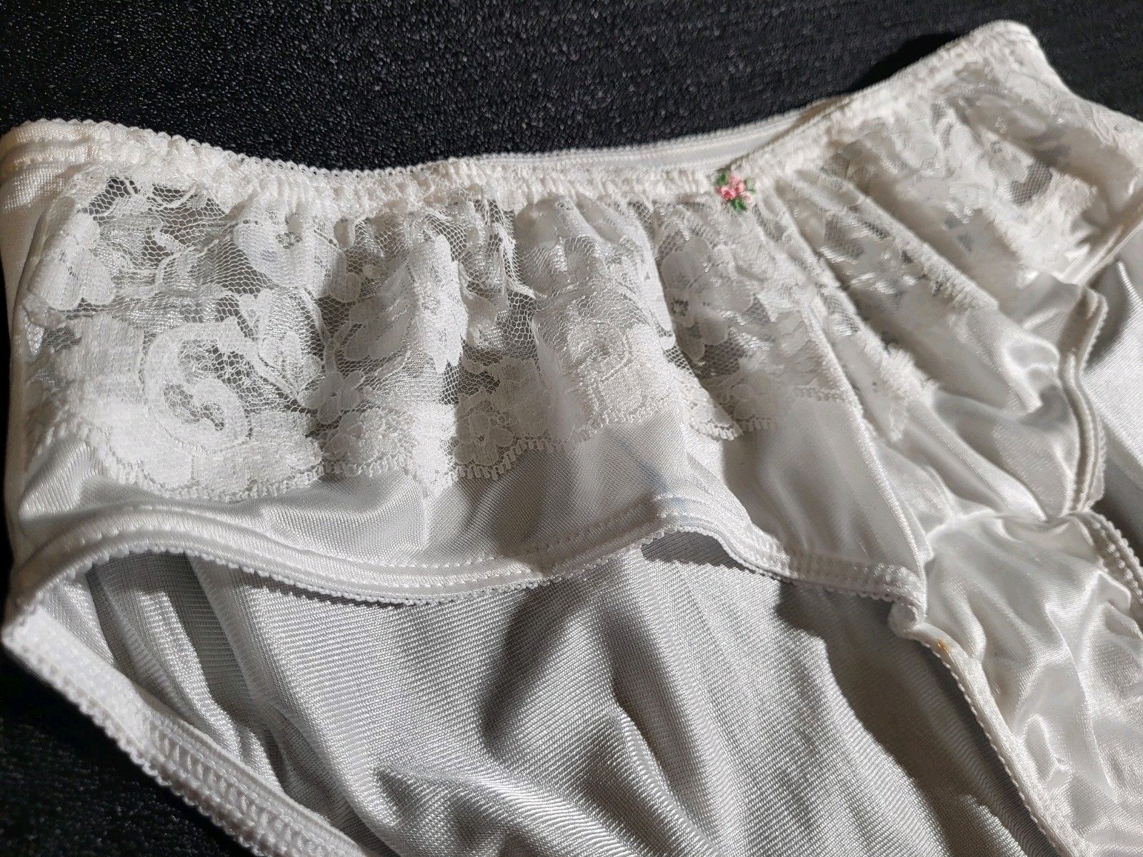 Vtg 80s White Satin Nylon NOS Sheer Lace Pink Rosebud Bridal Romantic Feminine