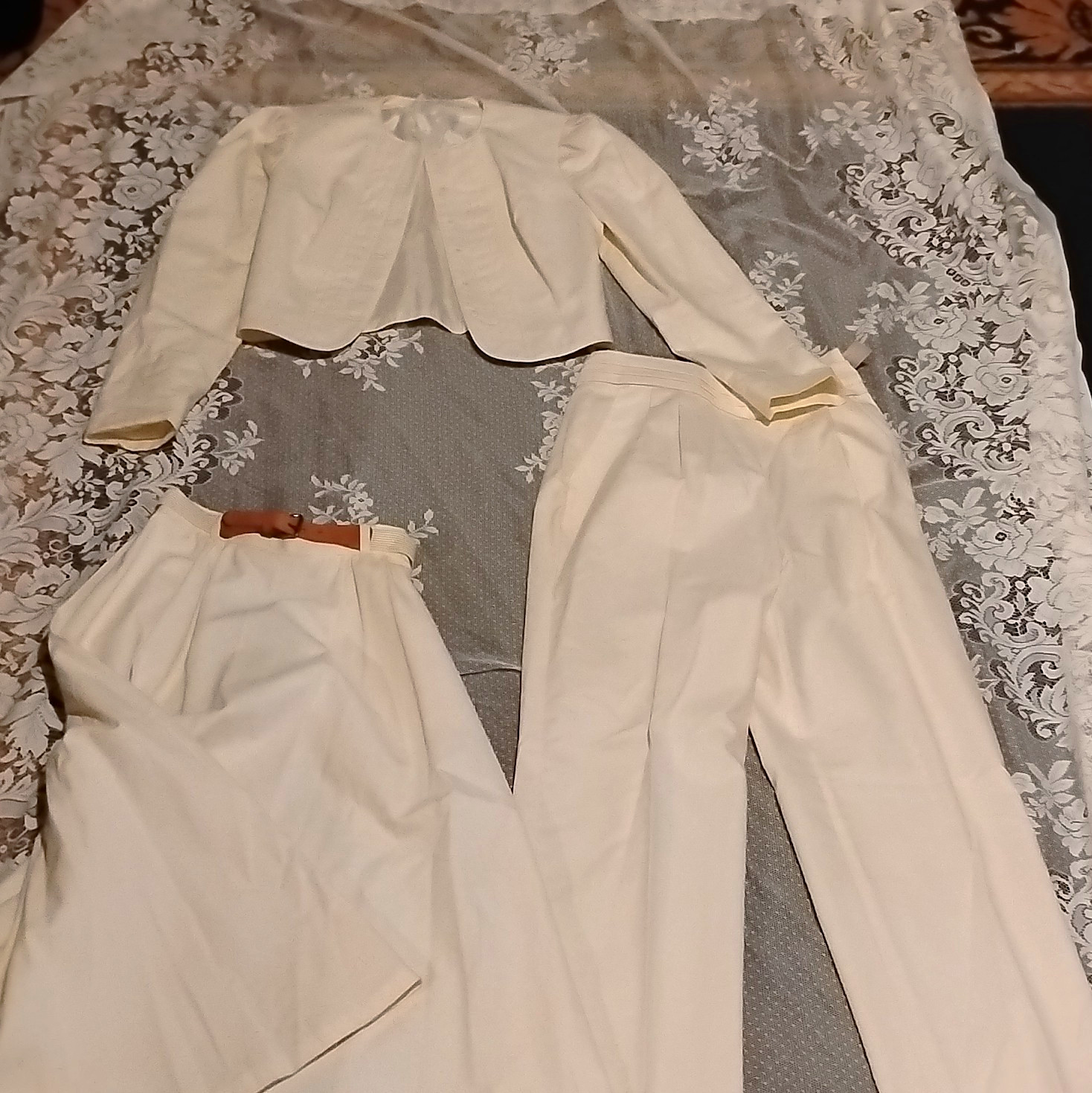 Vintage Mj 3 Piece Concepts in Sportswear Ivory Pant Suit Set With Skirt