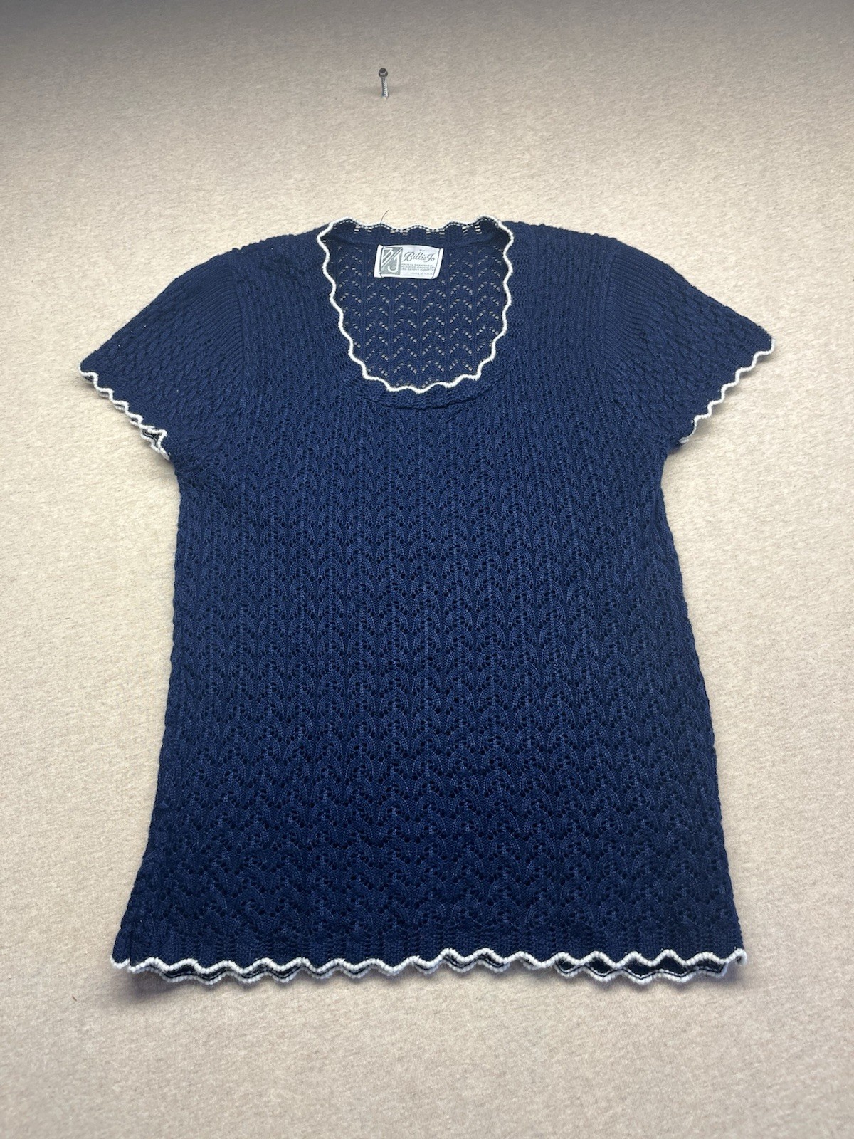 1960/70s Women’s Blu & Wht Sleeveless Knit Sweater