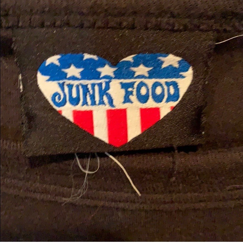Vintage Rare JUNK FOOD T-SHIRT