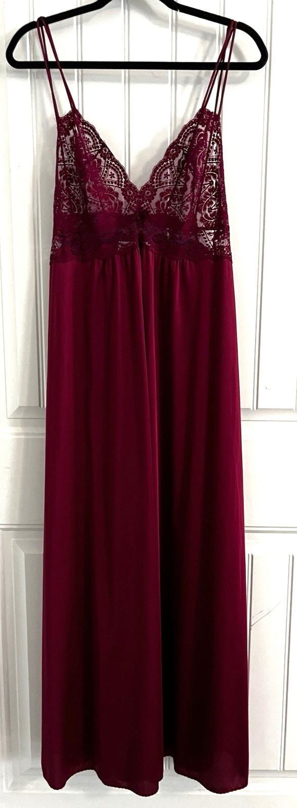 VTG Vassarette Lace Bodice Long Nightgown & Robe Peignoir Lingerie Set Raspberry