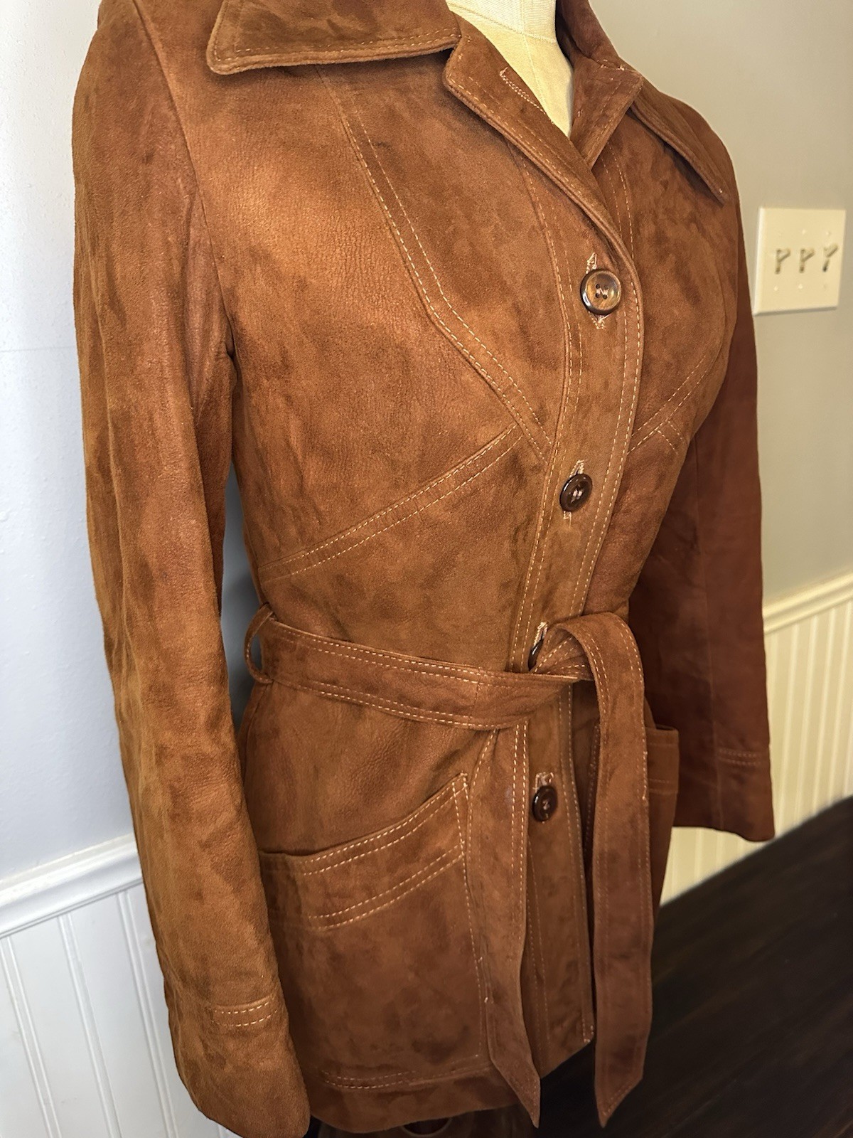 New England Sportswear Company Suede Leather Mahogany Belted Coat Women’s Size 8