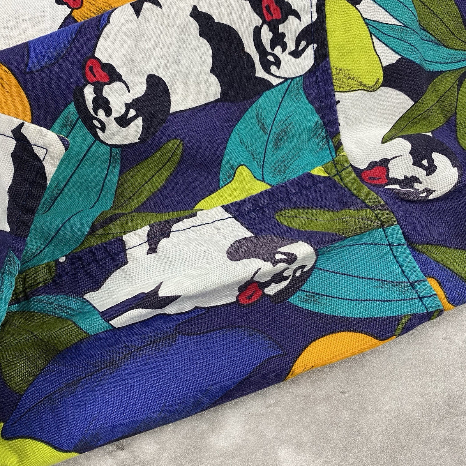 vintage 90s BIG DOGS womens button up shirt M Hawaiian Fruit Lemon Lime aop